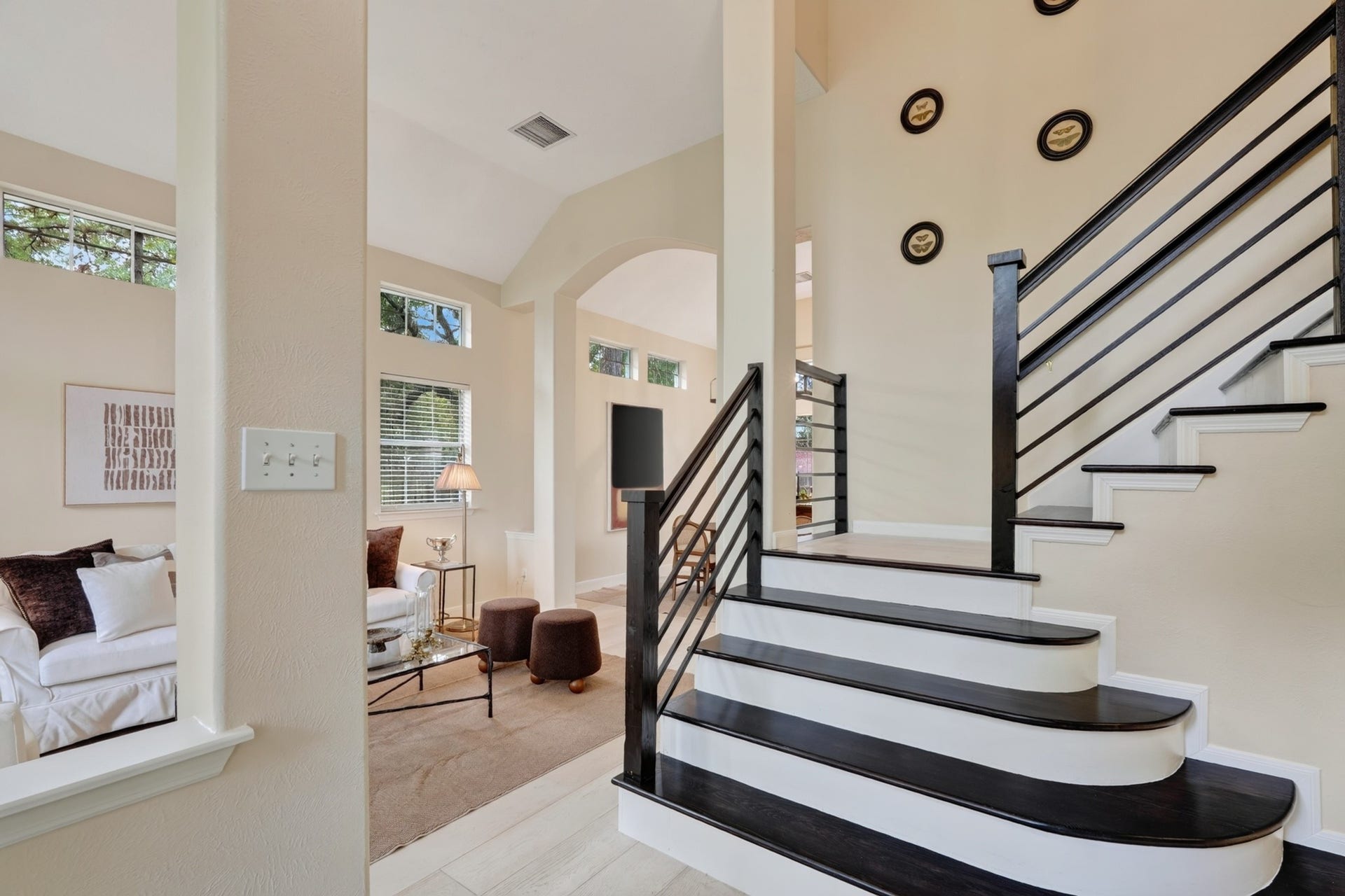 71 N Willow Point Circle, The Woodlands, TX 77382 71 N Willow Point Circle, The Woodlands, TX 77382