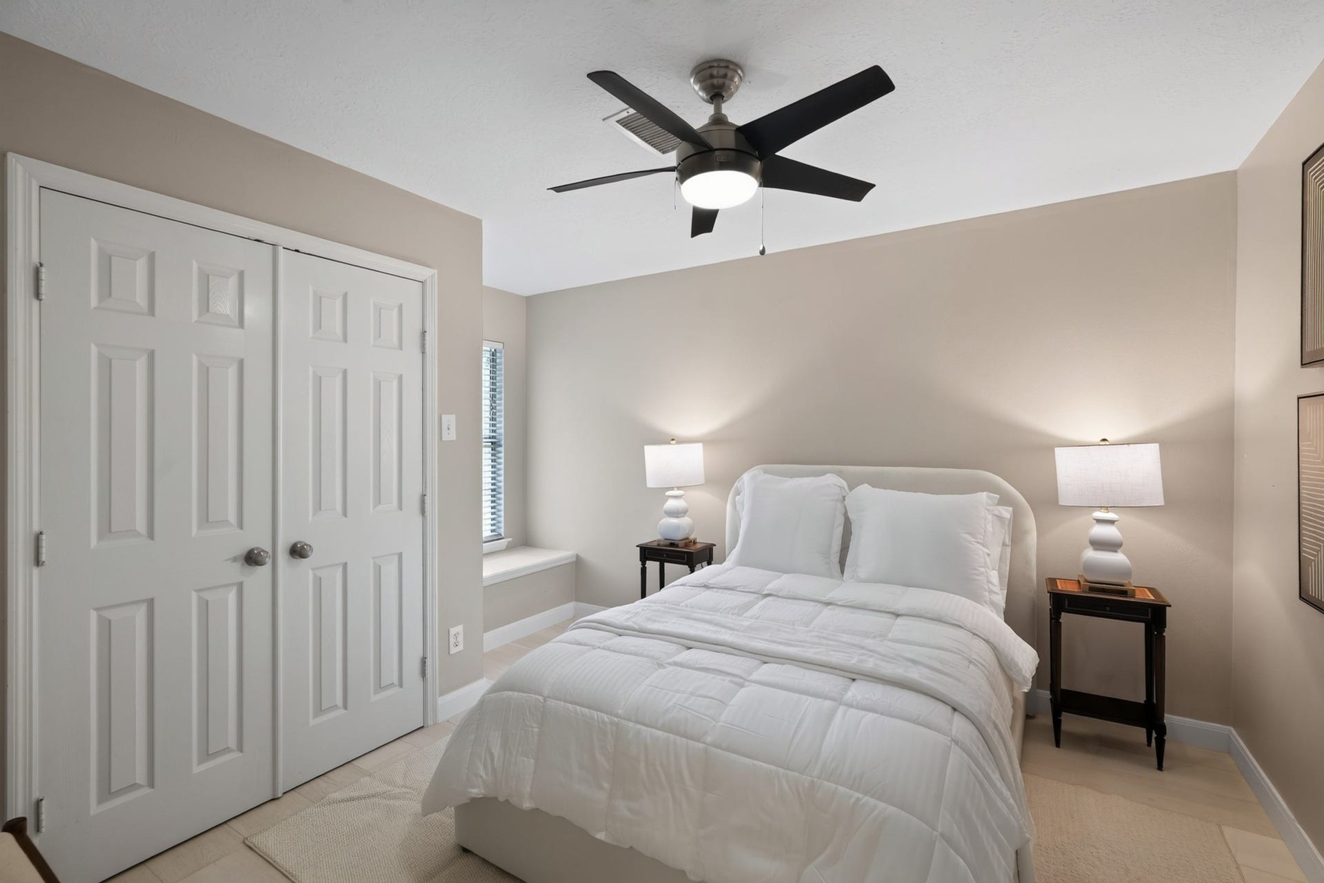 71 N Willow Point Circle, The Woodlands, TX 77382 71 N Willow Point Circle, The Woodlands, TX 77382