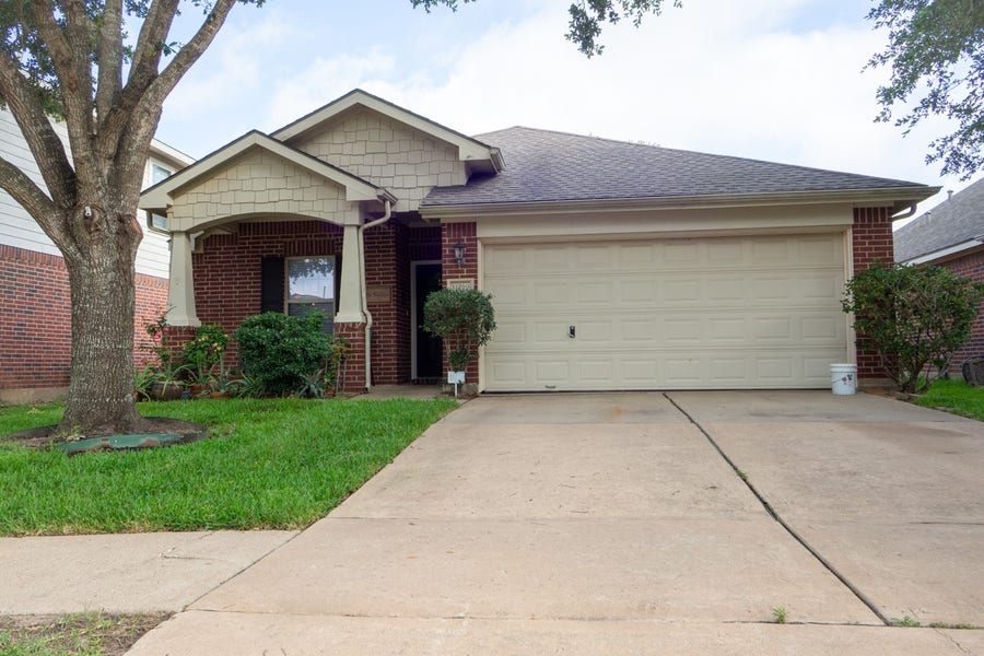 Property photo for 11219 Overland Trail Drive, Richmond, TX