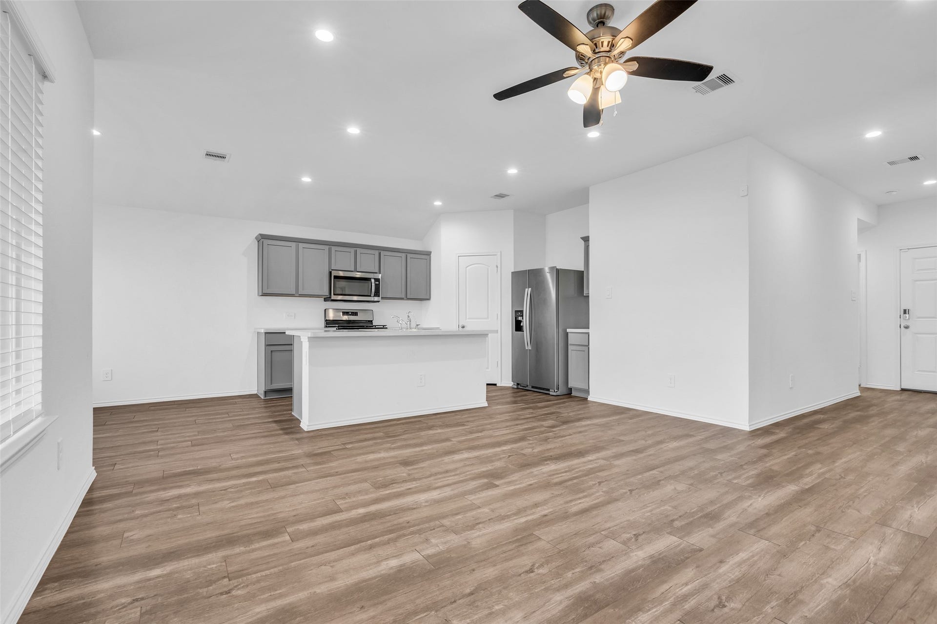 24737 Majestic Cone Lane, Magnolia, TX 77355 24737 Majestic Cone Lane, Magnolia, TX 77355
