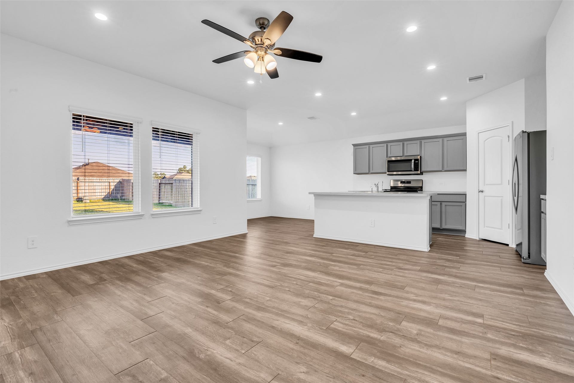 24737 Majestic Cone Lane, Magnolia, TX 77355 24737 Majestic Cone Lane, Magnolia, TX 77355