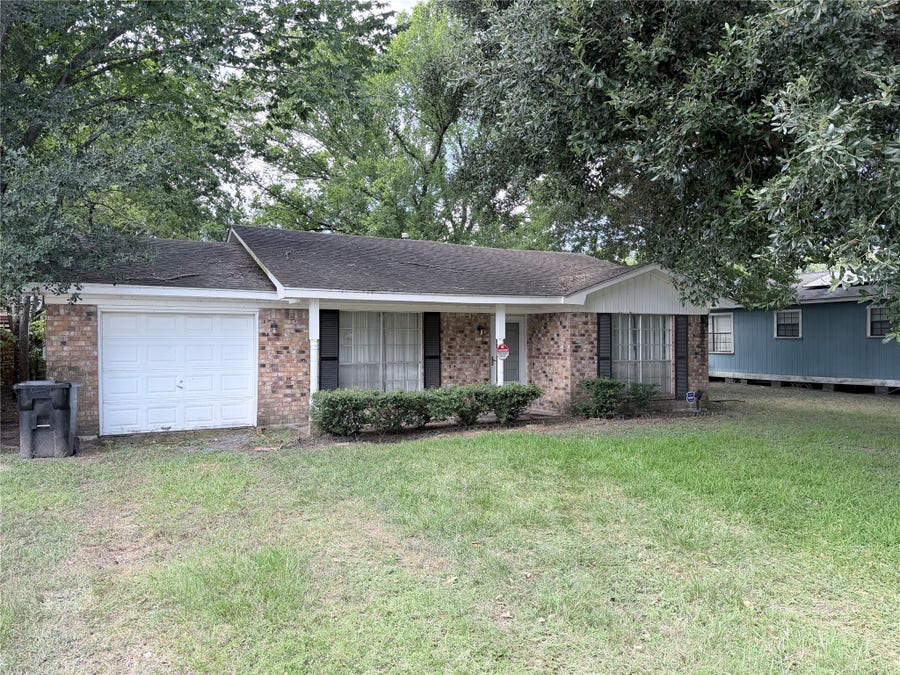 Property photo for 4027 1st Street, Brookshire, TX
