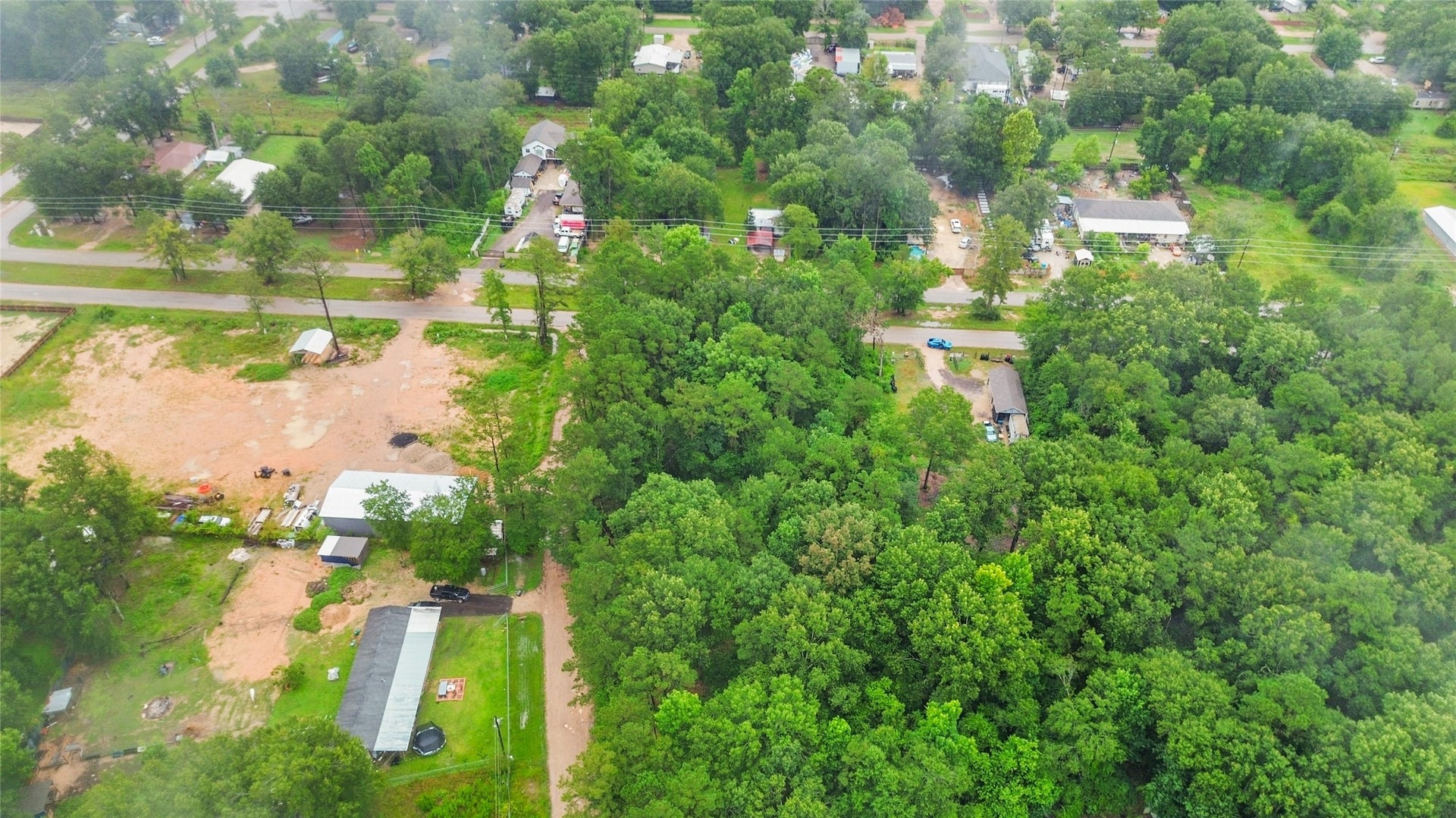 19164 & 19168 Galaxy Boulevard, New Caney, TX 77357 19164 & 19168 Galaxy Boulevard, New Caney, TX 77357