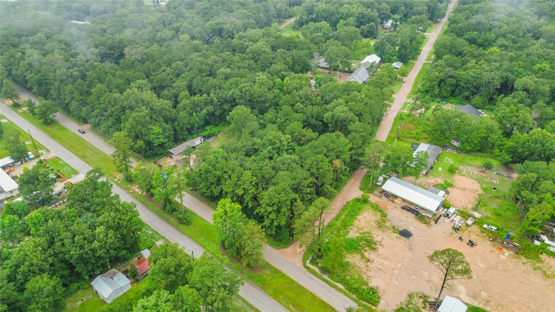 19164 & 19168 Galaxy Boulevard, New Caney, TX 77357 19164 & 19168 Galaxy Boulevard, New Caney, TX 77357