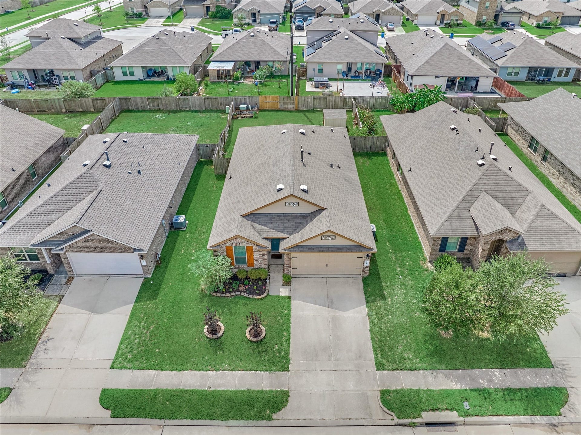 23415 Robbers Nest Drive, Spring, TX 77373 23415 Robbers Nest Drive, Spring, TX 77373