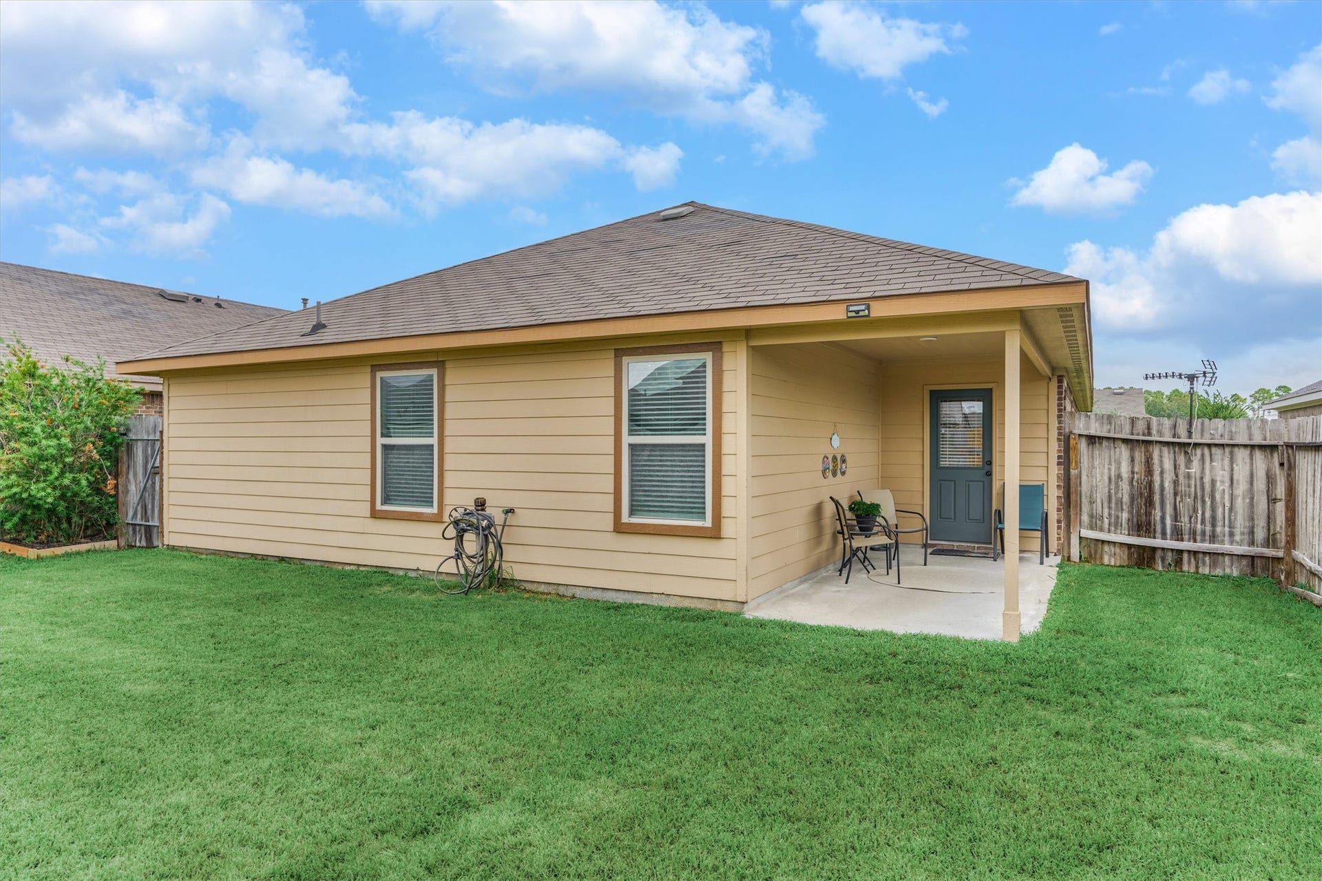 23415 Robbers Nest Drive, Spring, TX 77373 23415 Robbers Nest Drive, Spring, TX 77373