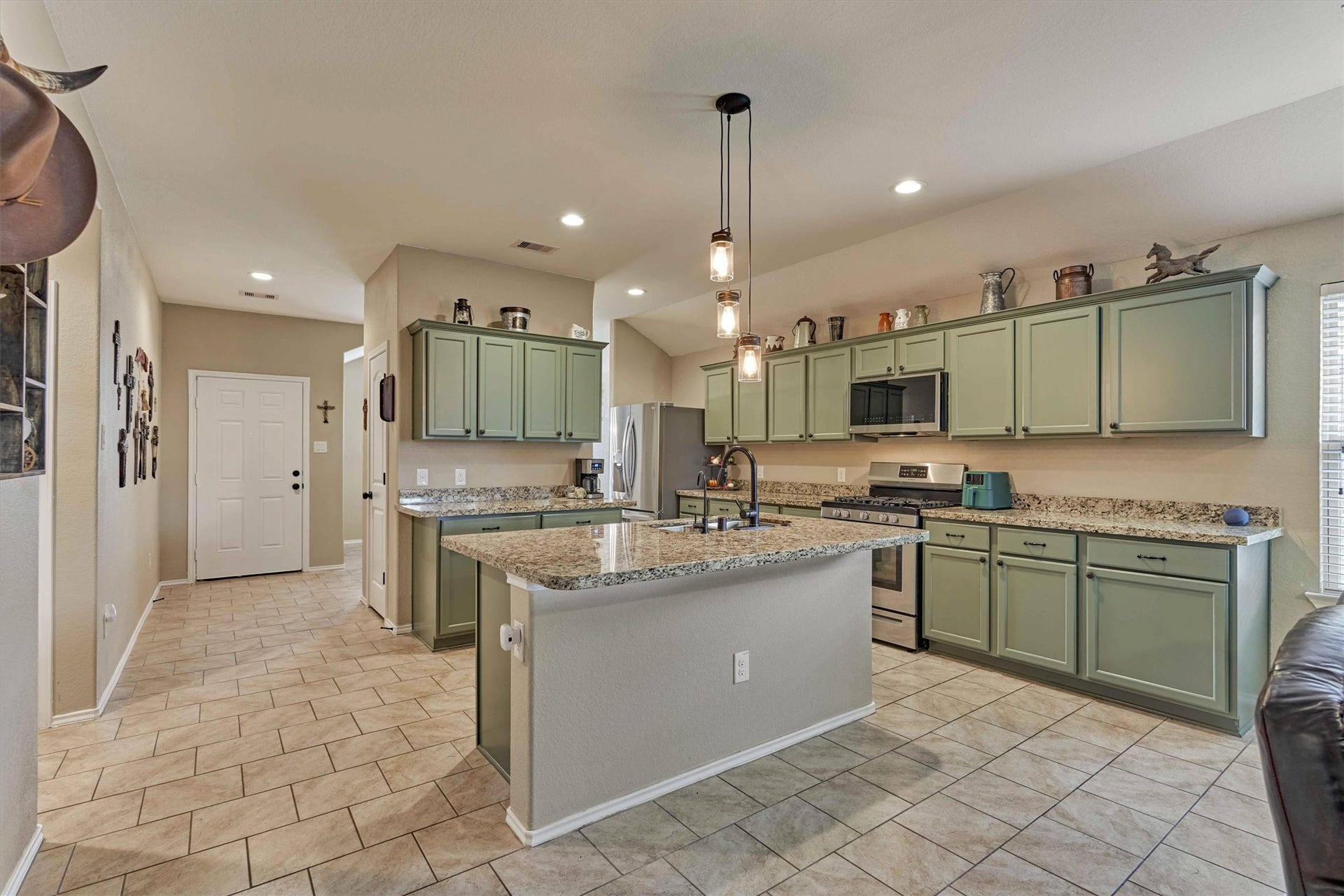 23415 Robbers Nest Drive, Spring, TX 77373 23415 Robbers Nest Drive, Spring, TX 77373