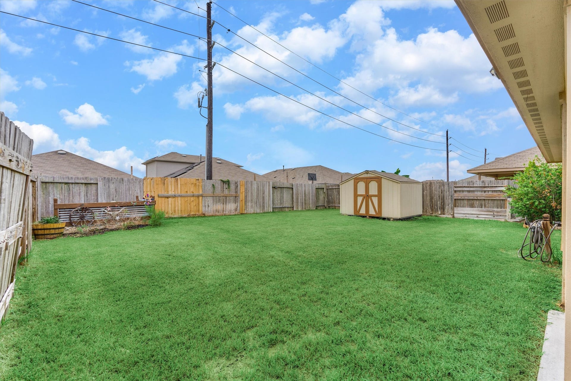 23415 Robbers Nest Drive, Spring, TX 77373 23415 Robbers Nest Drive, Spring, TX 77373
