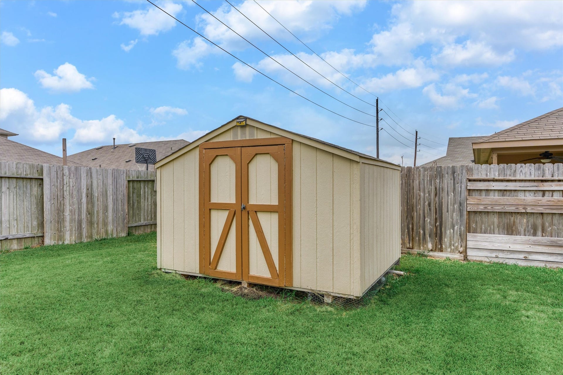 23415 Robbers Nest Drive, Spring, TX 77373 23415 Robbers Nest Drive, Spring, TX 77373