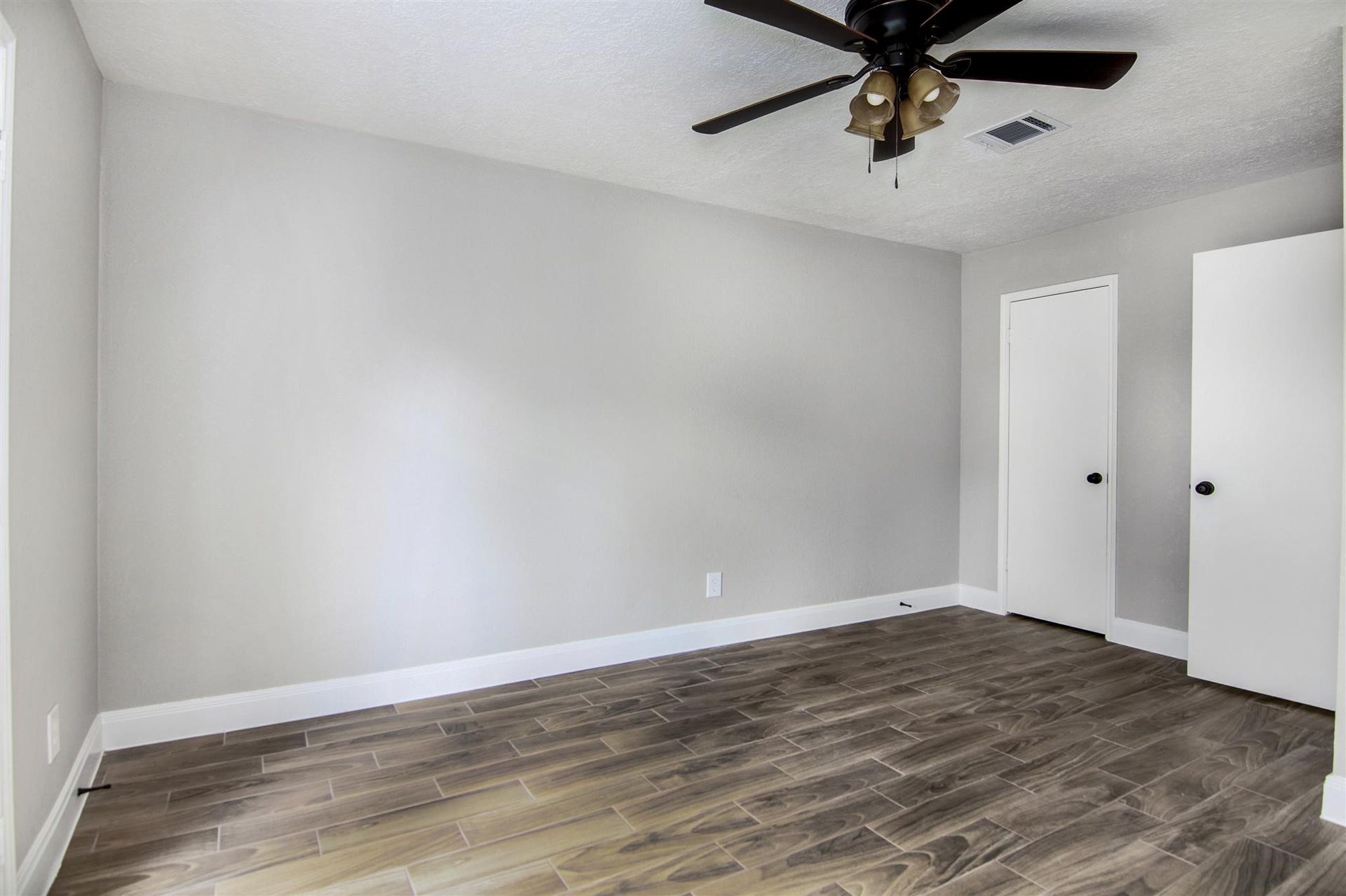 7426 Aljean Lane, Pasadena, TX 77536 7426 Aljean Lane, Pasadena, TX 77536