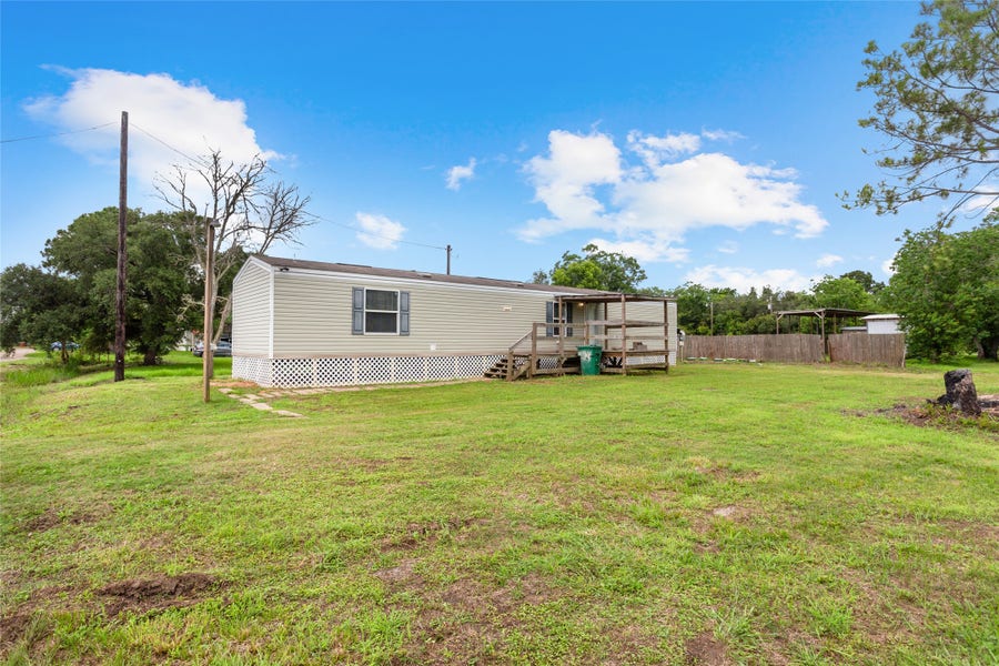 Property photo for 6304 Sexto Street, Brazoria, TX