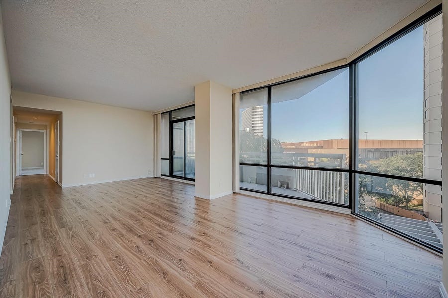 Property photo for 14 Greenway Plaza, #6P, Houston, TX
