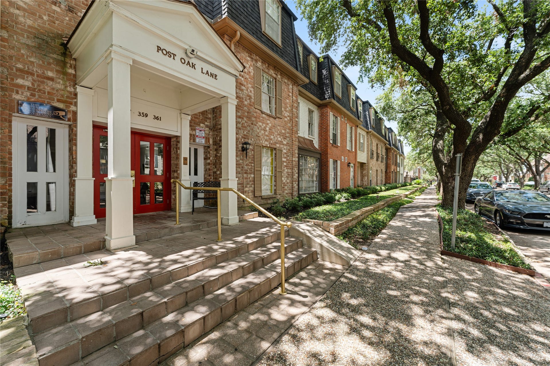 359 N Post Oak Lane, #127, Houston, TX 77024 Beautiful Tree Lined Street Welcomes You To Your New 2/2 Home