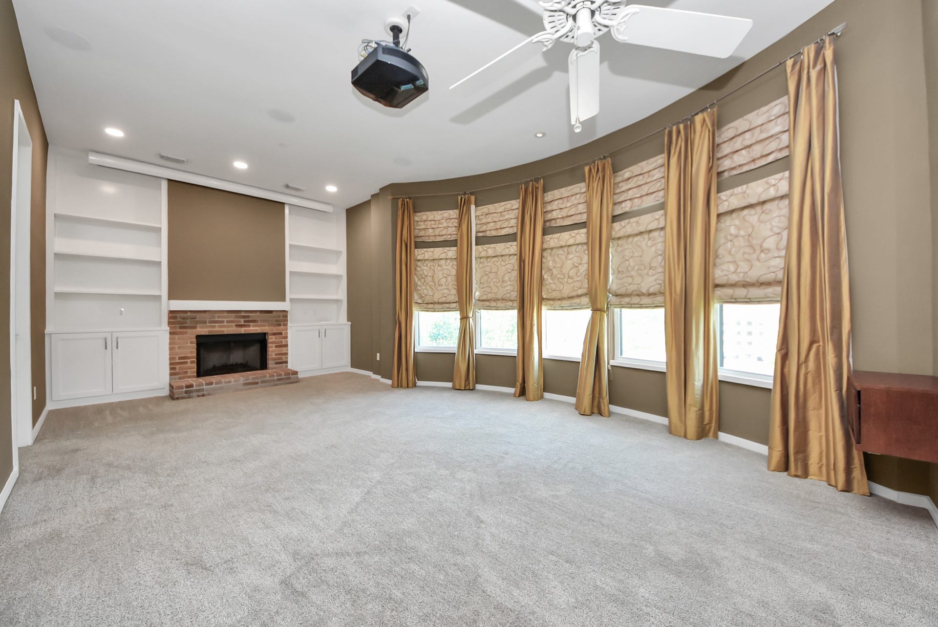 6519 Durford Street, Houston, TX 77007 6519 Durford Street, Houston, TX 77007
