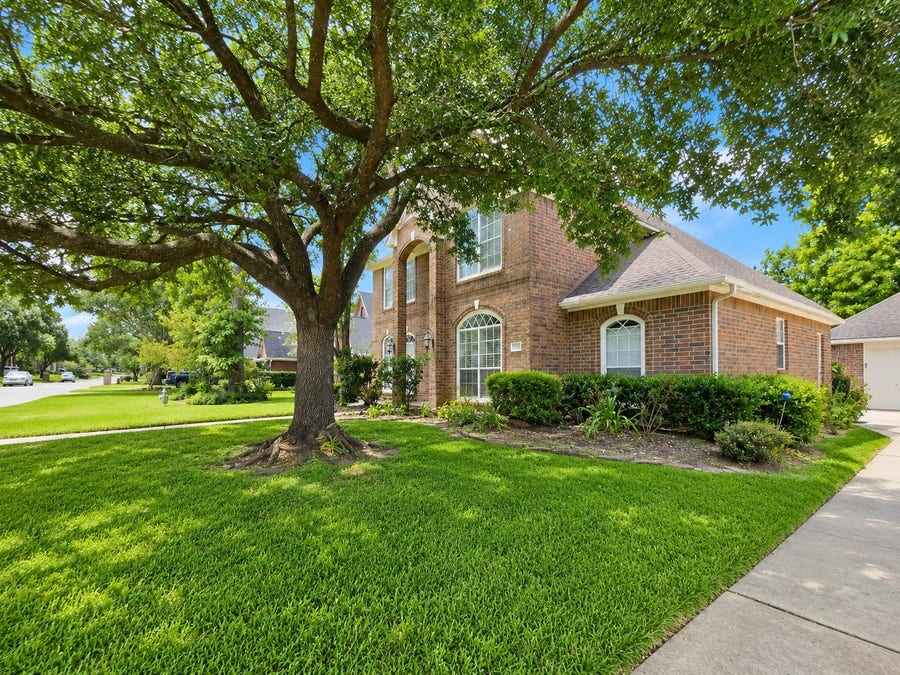 Property photo for 31330 Capella Circle, Tomball, TX