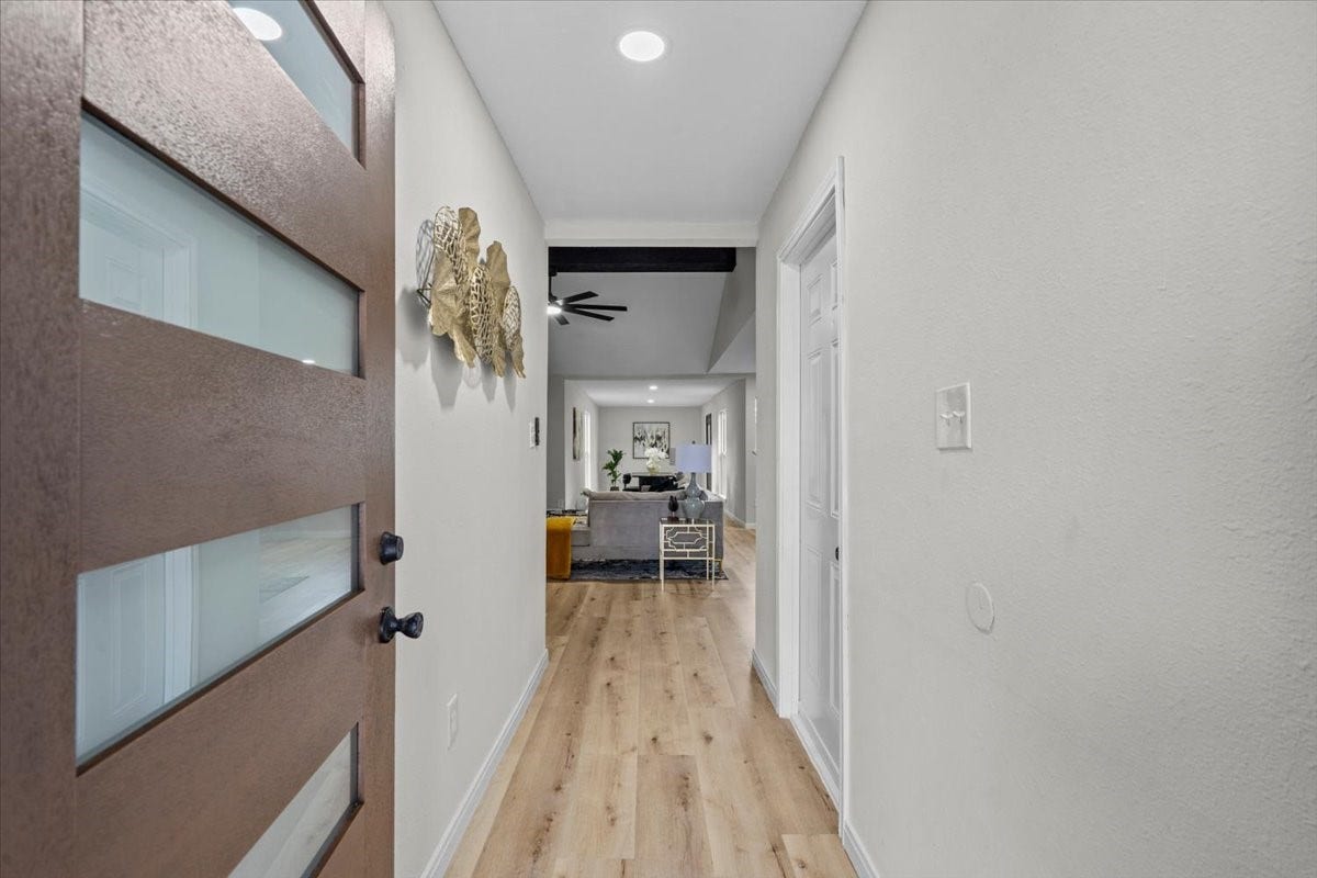 5933 Sanford Rd, Houston, TX 77096 5933 Sanford Rd, Houston, TX 77096