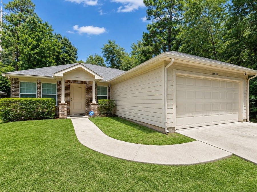 Property photo for 14980 Austin Road, Willis, TX