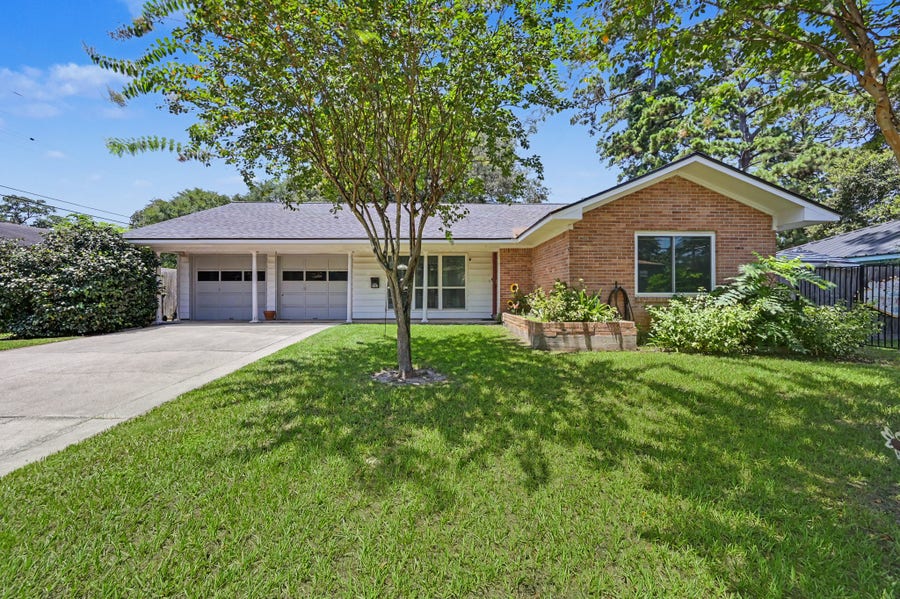 Property photo for 502 W Semands Street, Conroe, TX