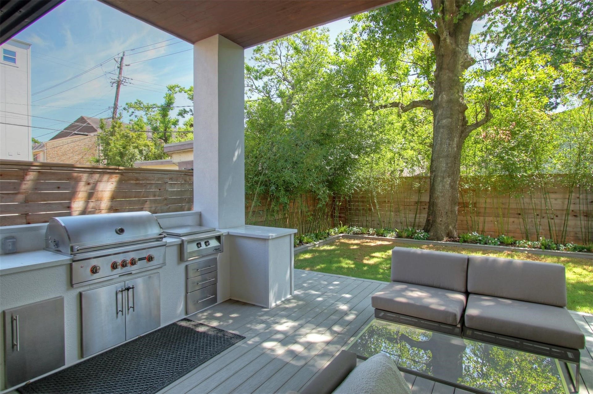6017 San Felipe Street, Houston, TX 77057 6017 San Felipe Street, Houston, TX 77057