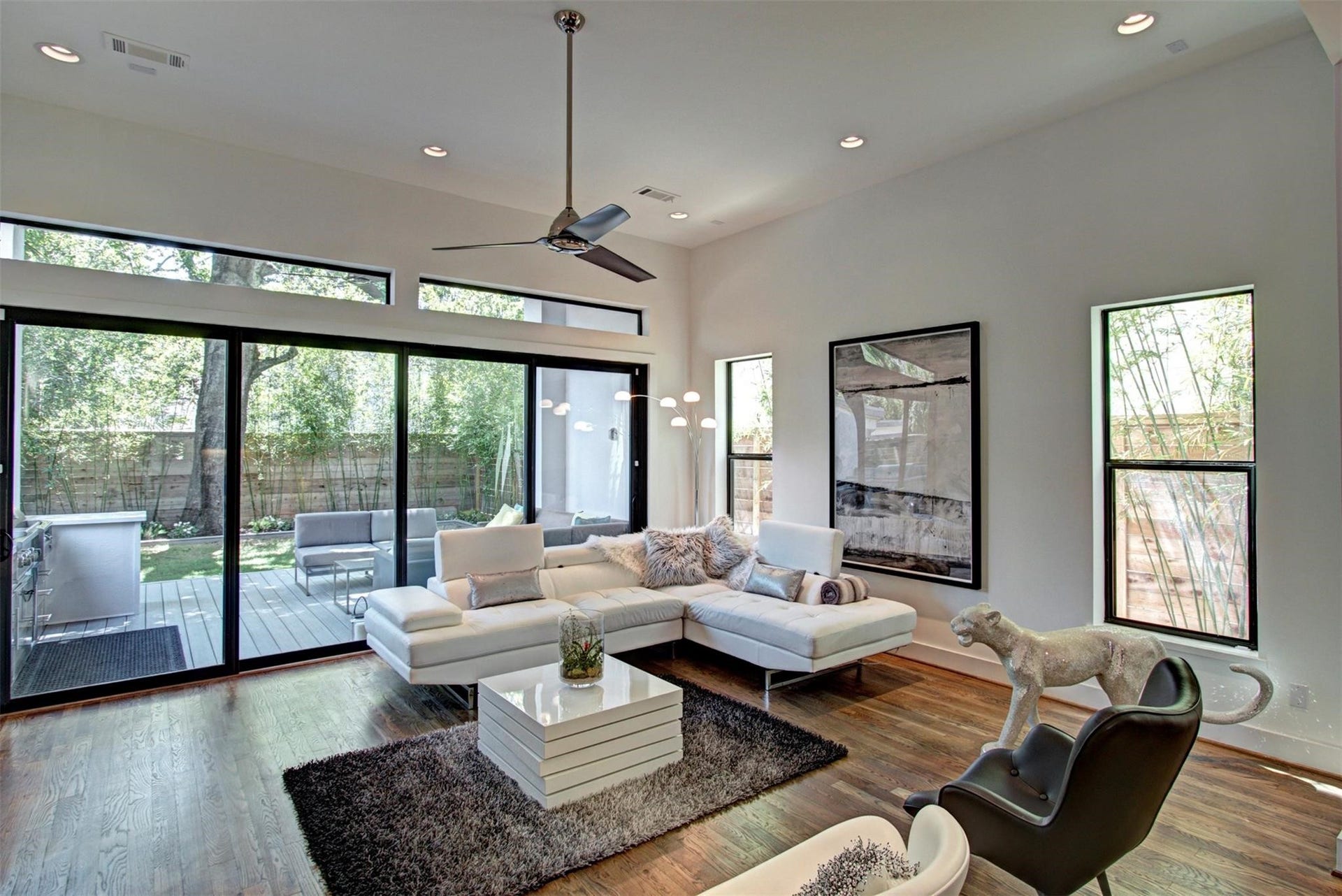 6017 San Felipe Street, Houston, TX 77057 6017 San Felipe Street, Houston, TX 77057