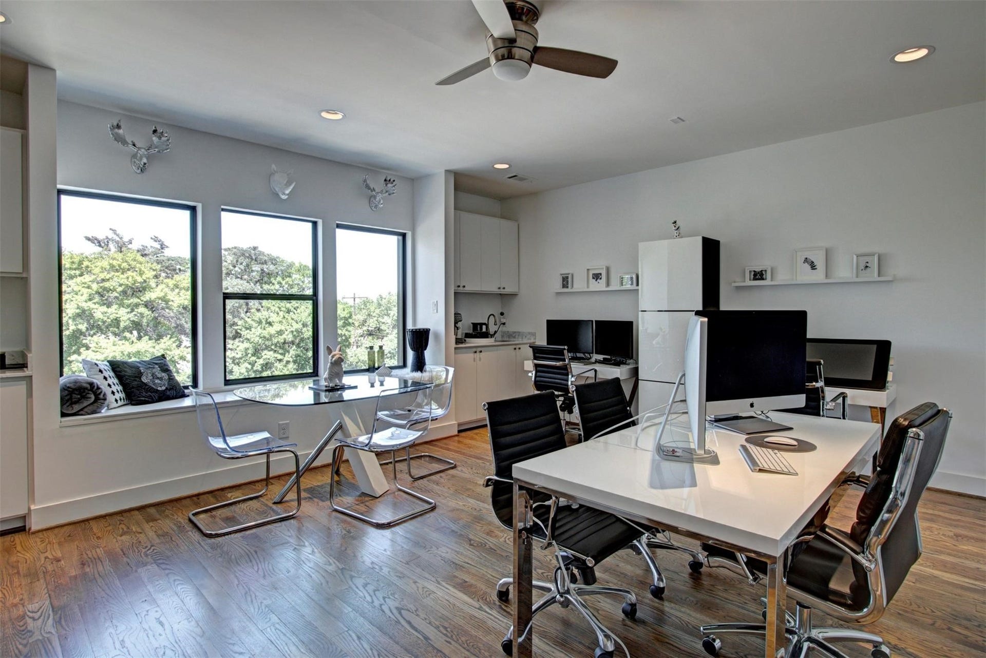 6017 San Felipe Street, Houston, TX 77057 6017 San Felipe Street, Houston, TX 77057