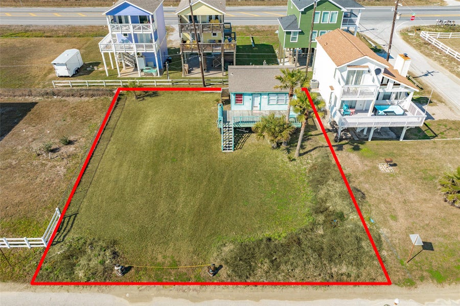 Property photo for 17404 Bristow Drive, Galveston, TX