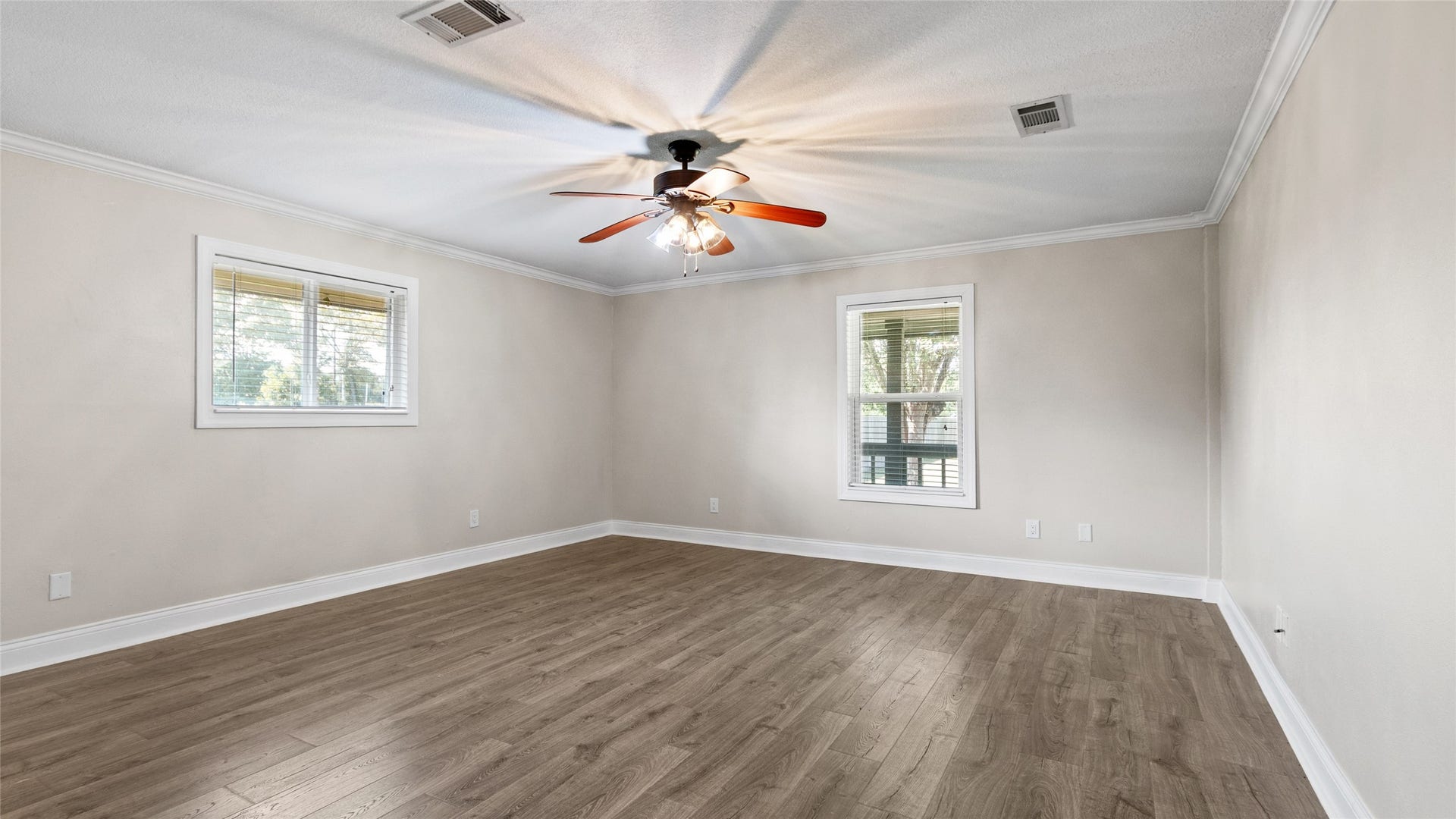 12335 2nd Street, Santa Fe, TX 77510 Second bedroom