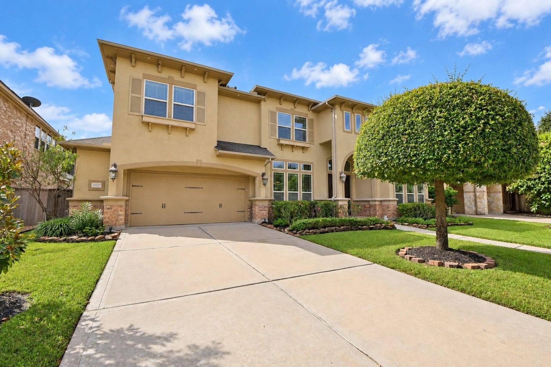 26727 Cedardale Pines Drive, Katy, TX 77494 Lawn care included