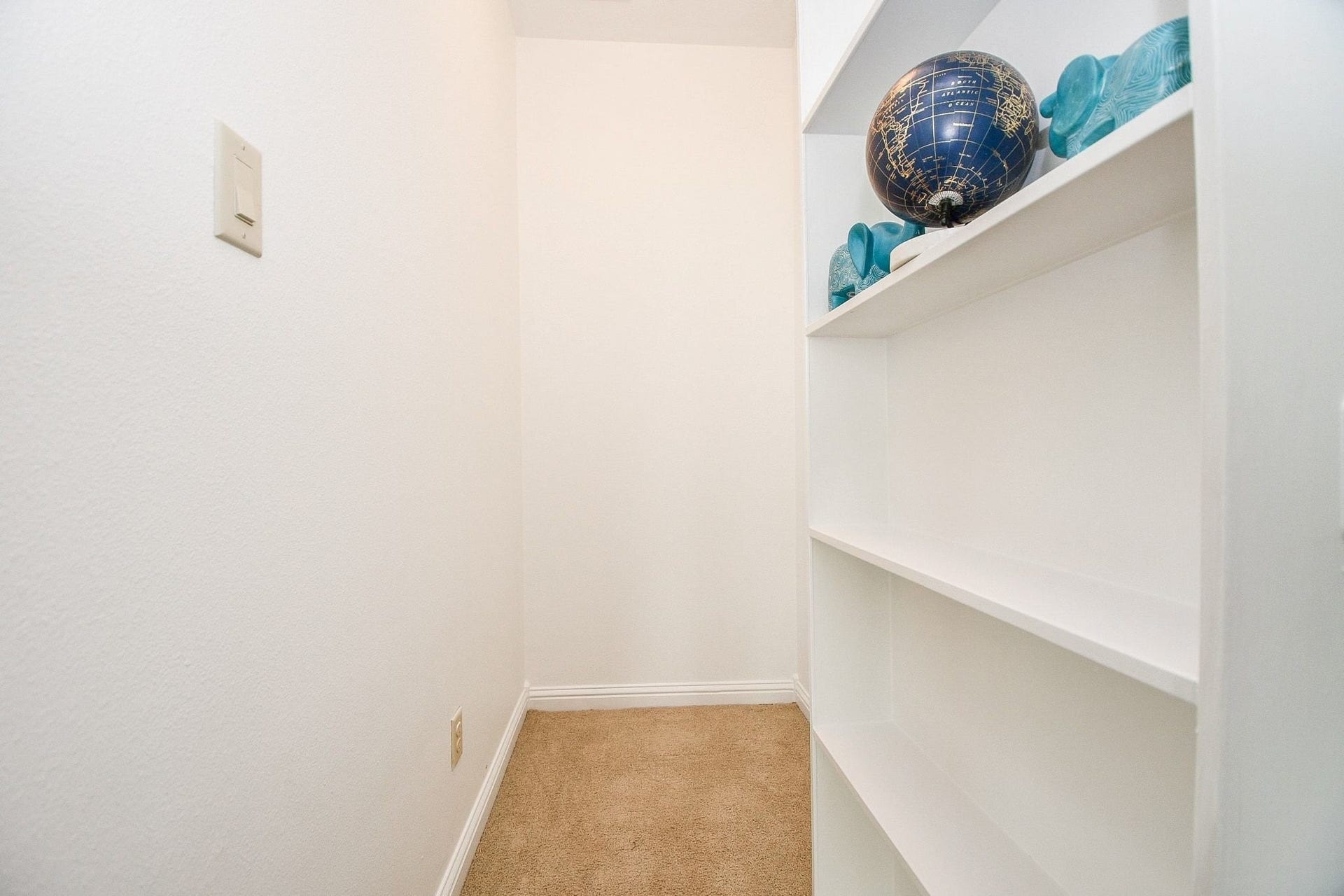26727 Cedardale Pines Drive, Katy, TX 77494 Secret closet