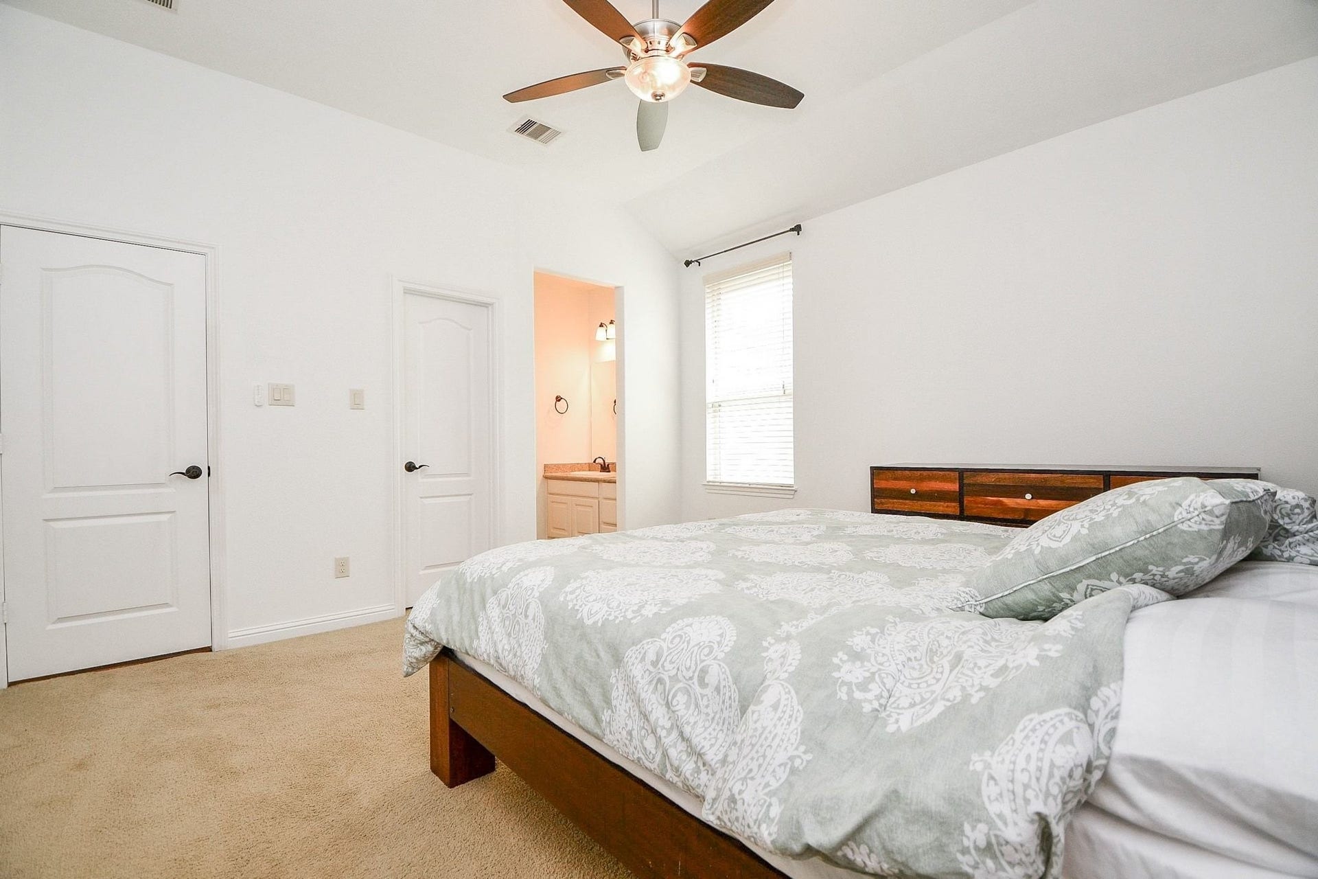 26727 Cedardale Pines Drive, Katy, TX 77494 26727 Cedardale Pines Drive, Katy, TX 77494