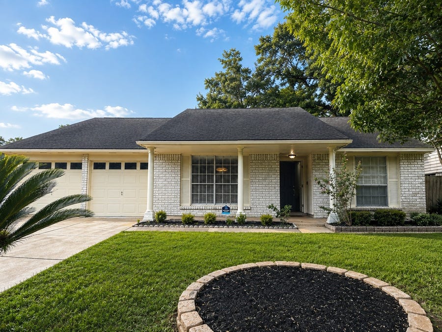 Property photo for 1222 New Tree Lane, Missouri City, TX
