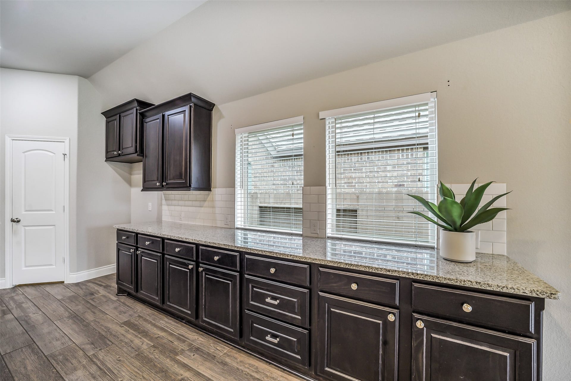 16818 Headwaters Forest Drive, Humble, TX 77346 16818 Headwaters Forest Drive, Humble, TX 77346