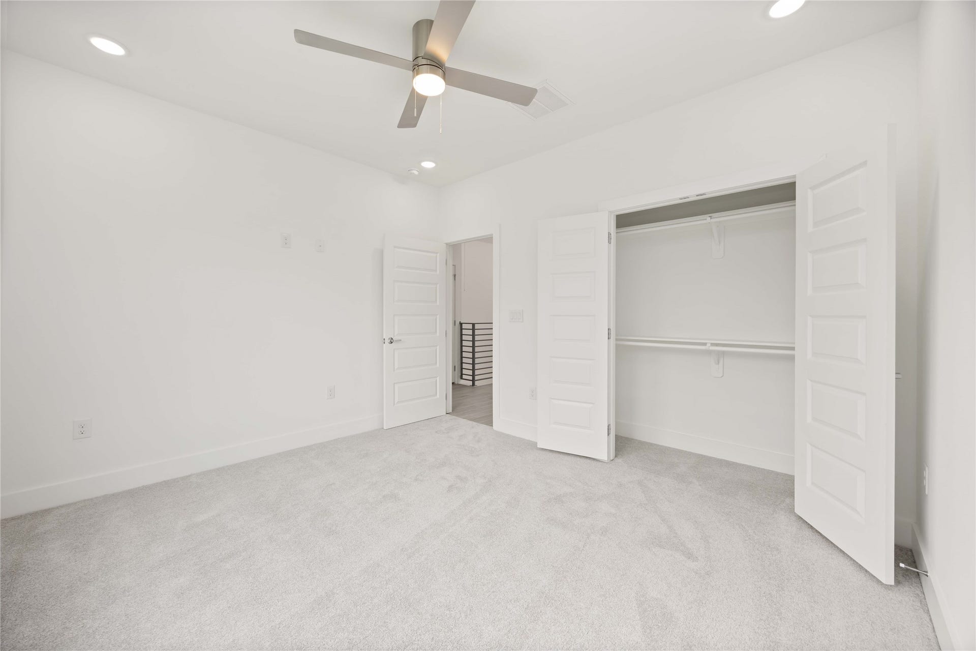 3022 Retta Street, Houston, TX 77026 3022 Retta Street, Houston, TX 77026