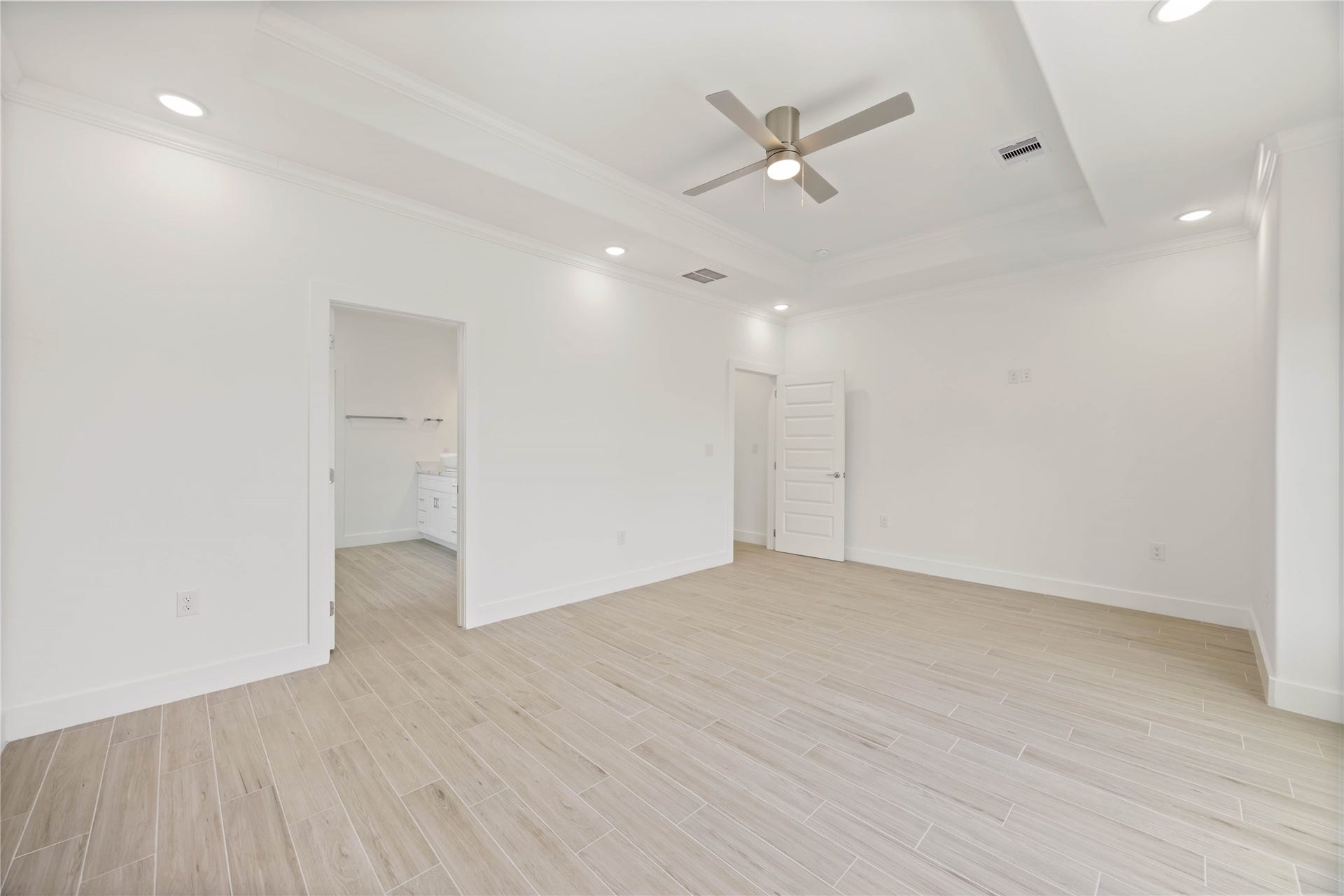 3022 Retta Street, Houston, TX 77026 3022 Retta Street, Houston, TX 77026
