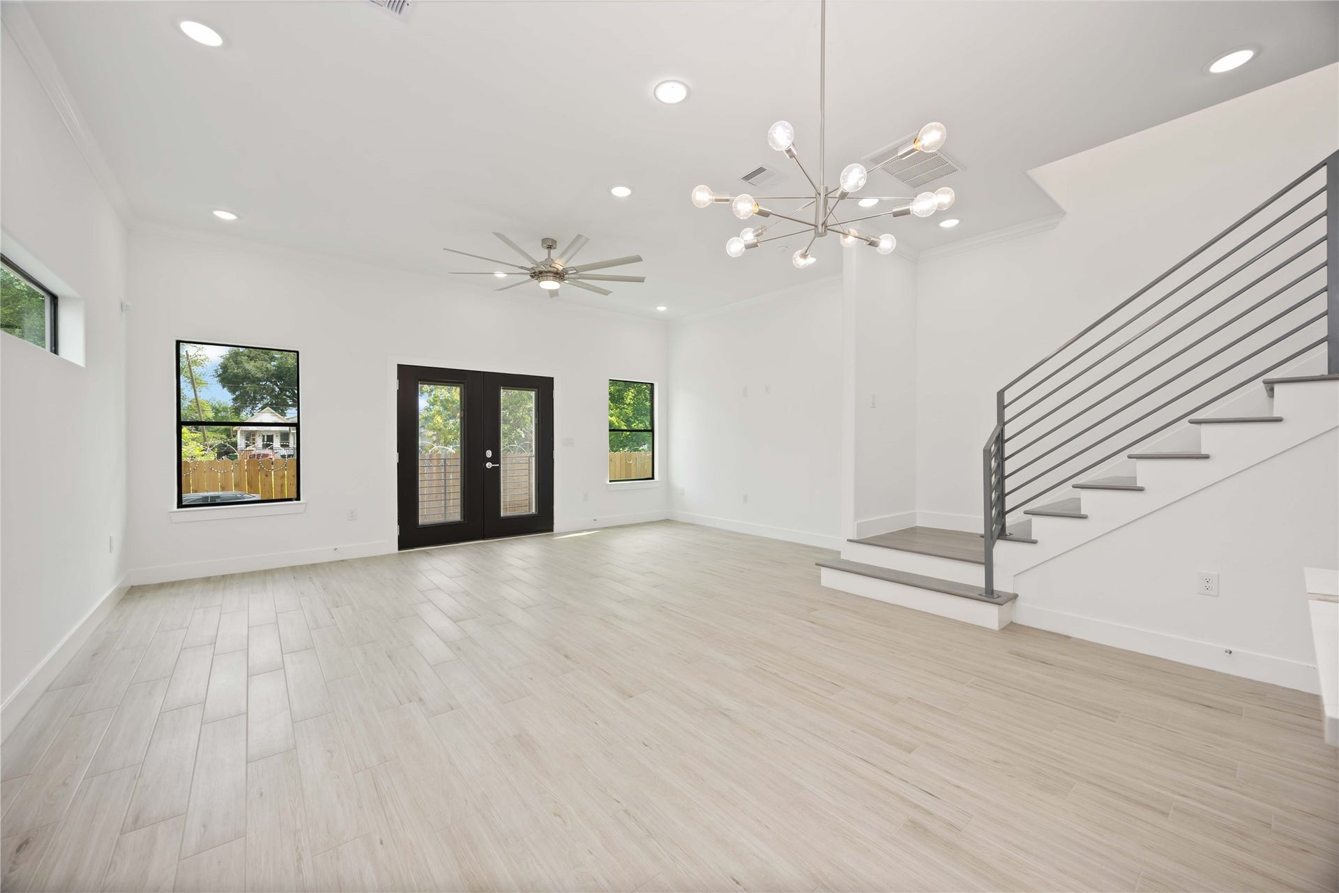 3022 Retta Street, Houston, TX 77026 3022 Retta Street, Houston, TX 77026