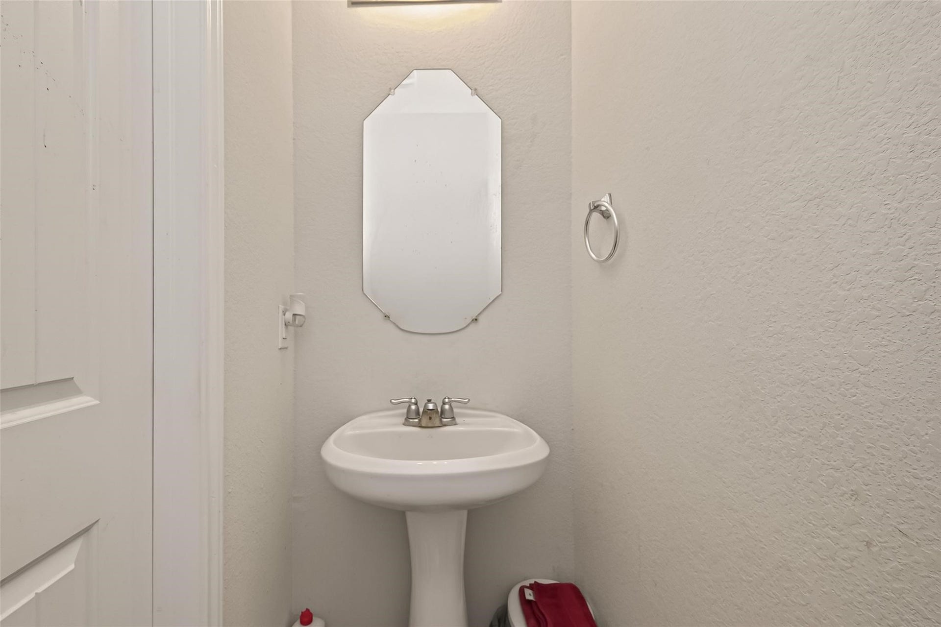 4314 Mcgregor Bluff Lane, Conroe, TX 77304 1/2 bath