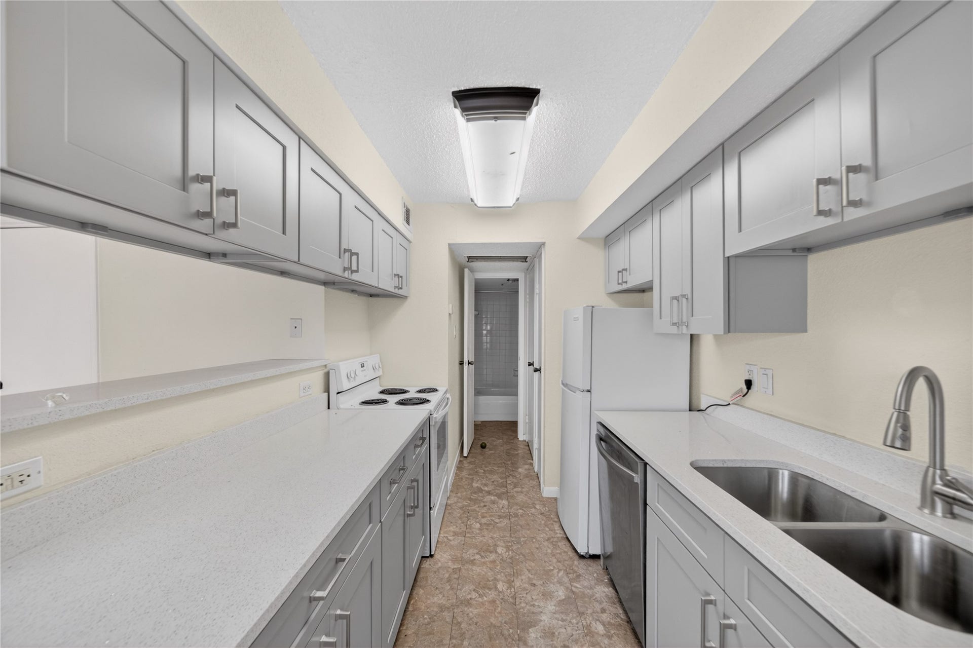 2750 Holly Hall Street, #1706, Houston, TX 77054 2750 Holly Hall Street, #1706, Houston, TX 77054
