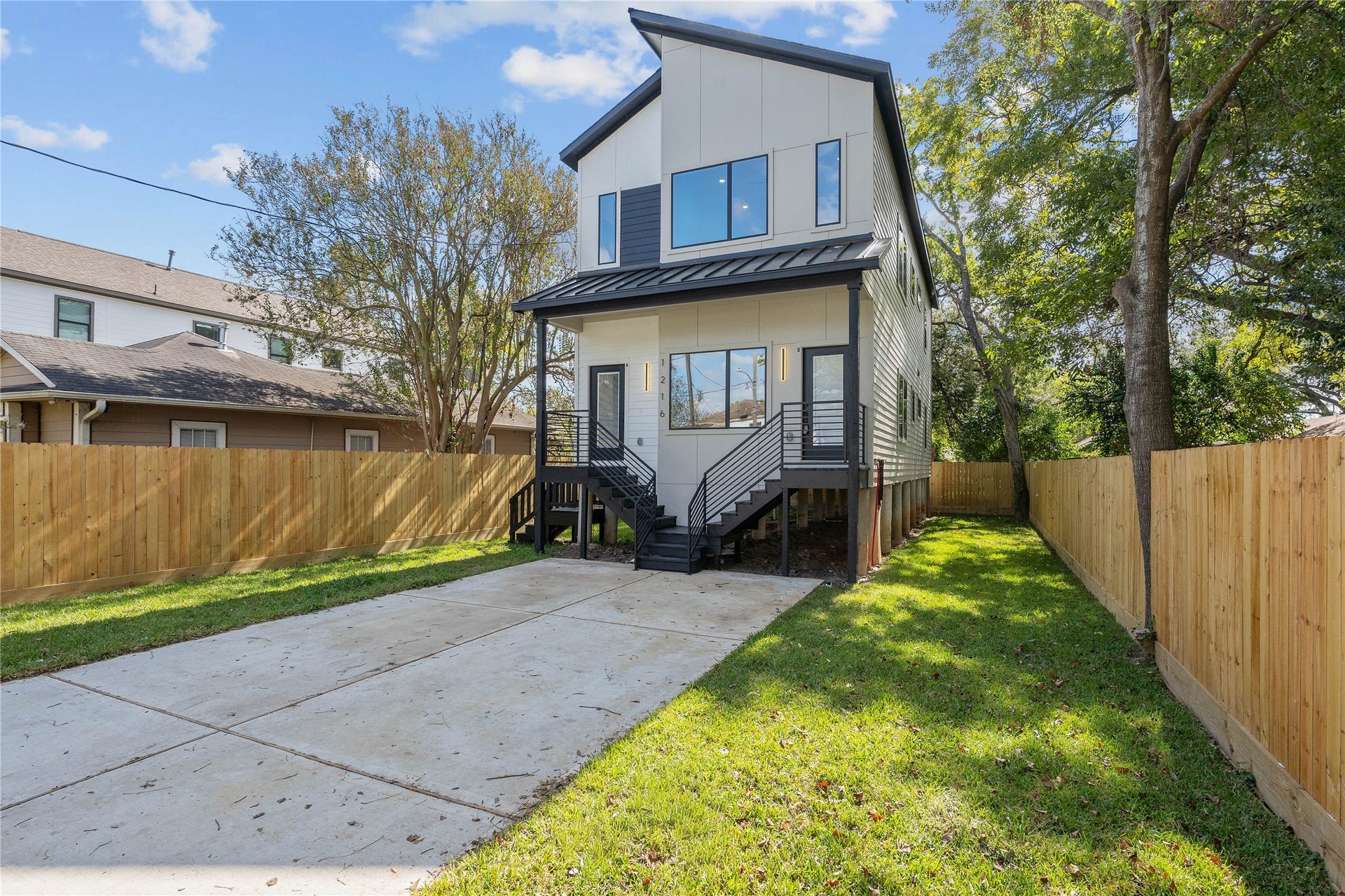 1216 Johnston Street, #A, Houston, TX 77022 Located in Independence Heights.