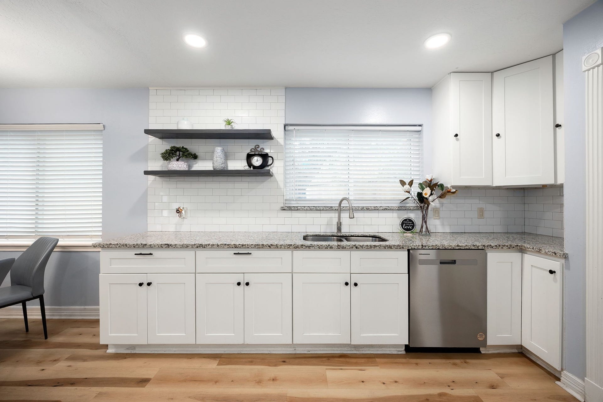 20102 Wickham Court, Katy, TX 77450 Kitchen features granite countertops, stainless steel appliances, ample cabinetry, and generous counter space.