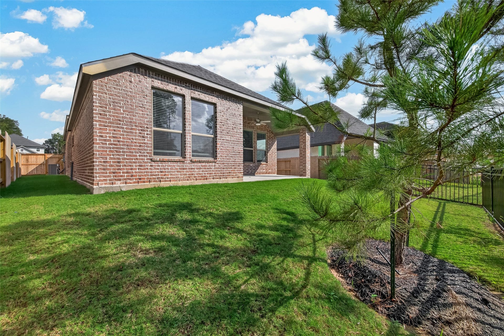 29937 Stony Forest Drive, Magnolia, TX 77354