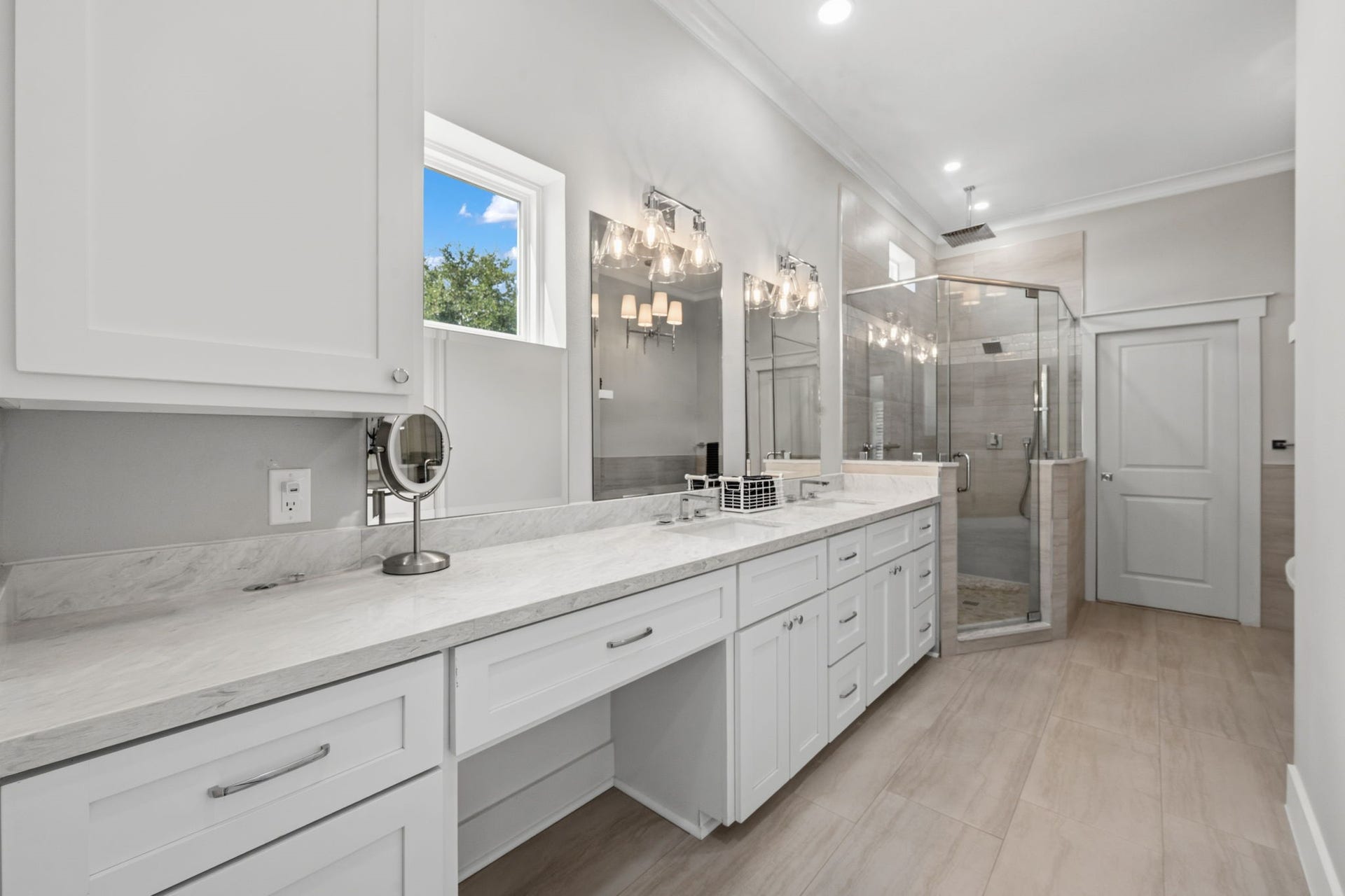 3405 Oak Alley Court, Seabrook, TX 77586 3405 Oak Alley Court, Seabrook, TX 77586