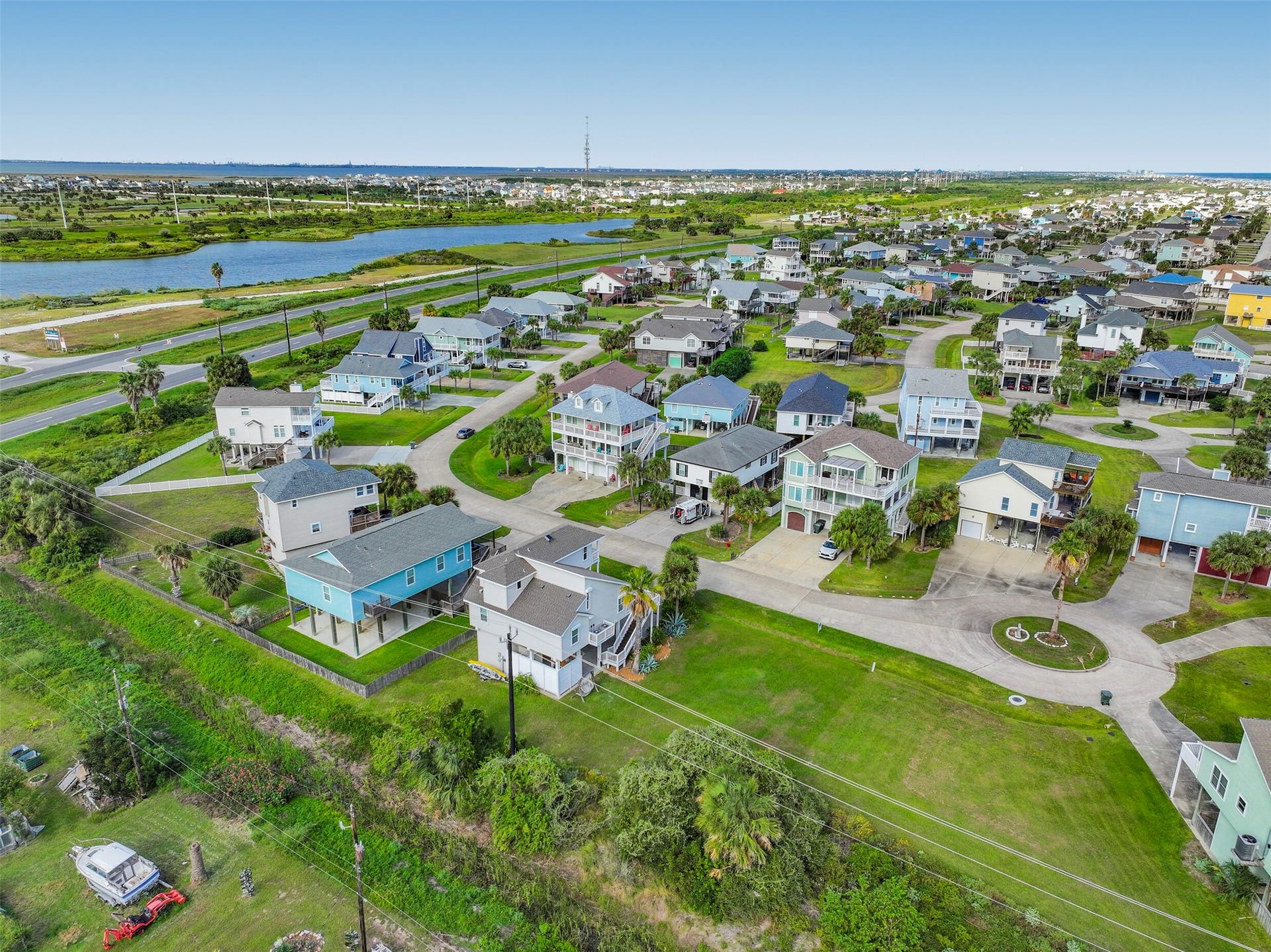13952 Pirates Beach Boulevard, Galveston, TX 77554 13952 Pirates Beach Boulevard, Galveston, TX 77554