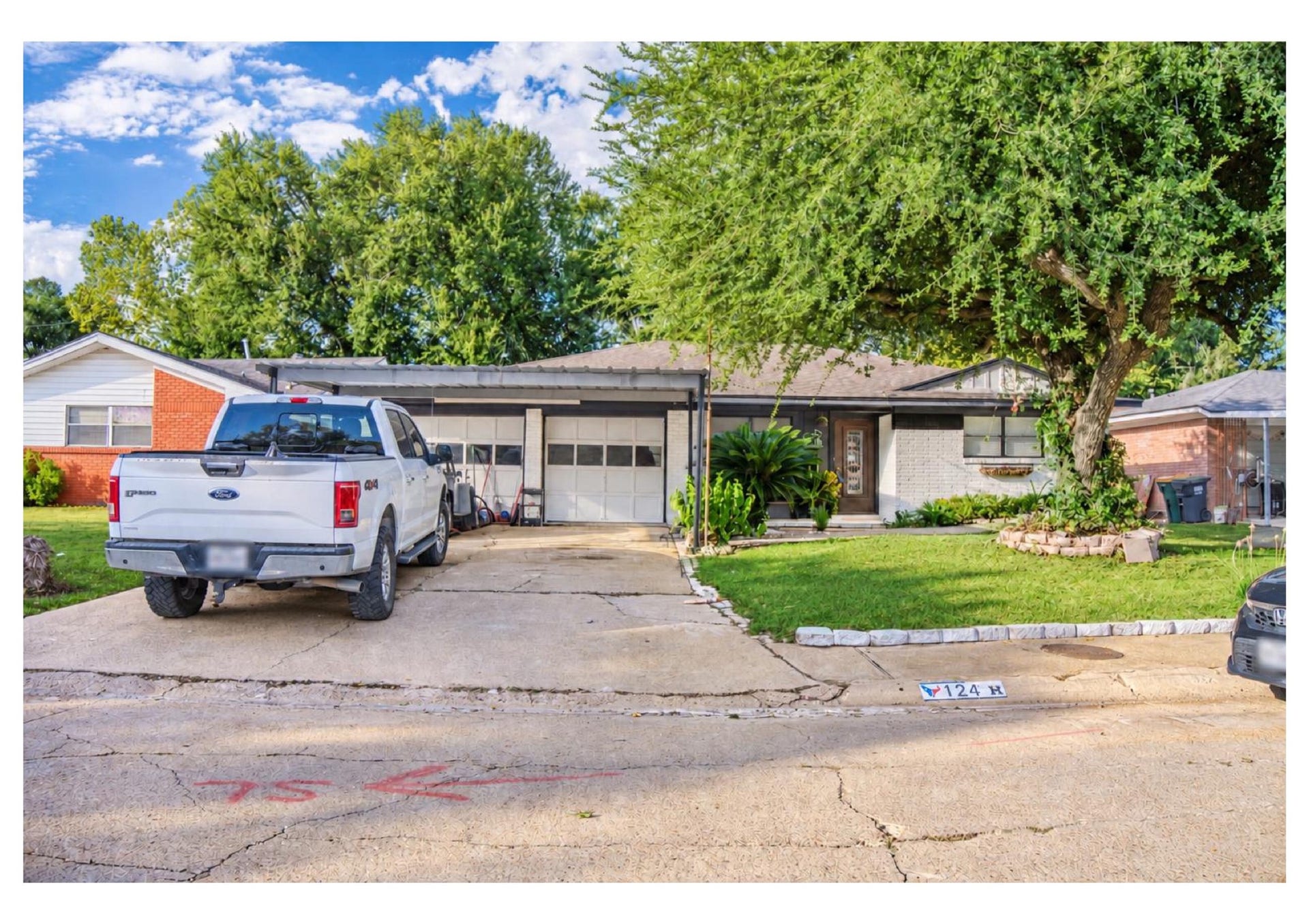 124 Bluebird Lane, Pasadena, TX 77502