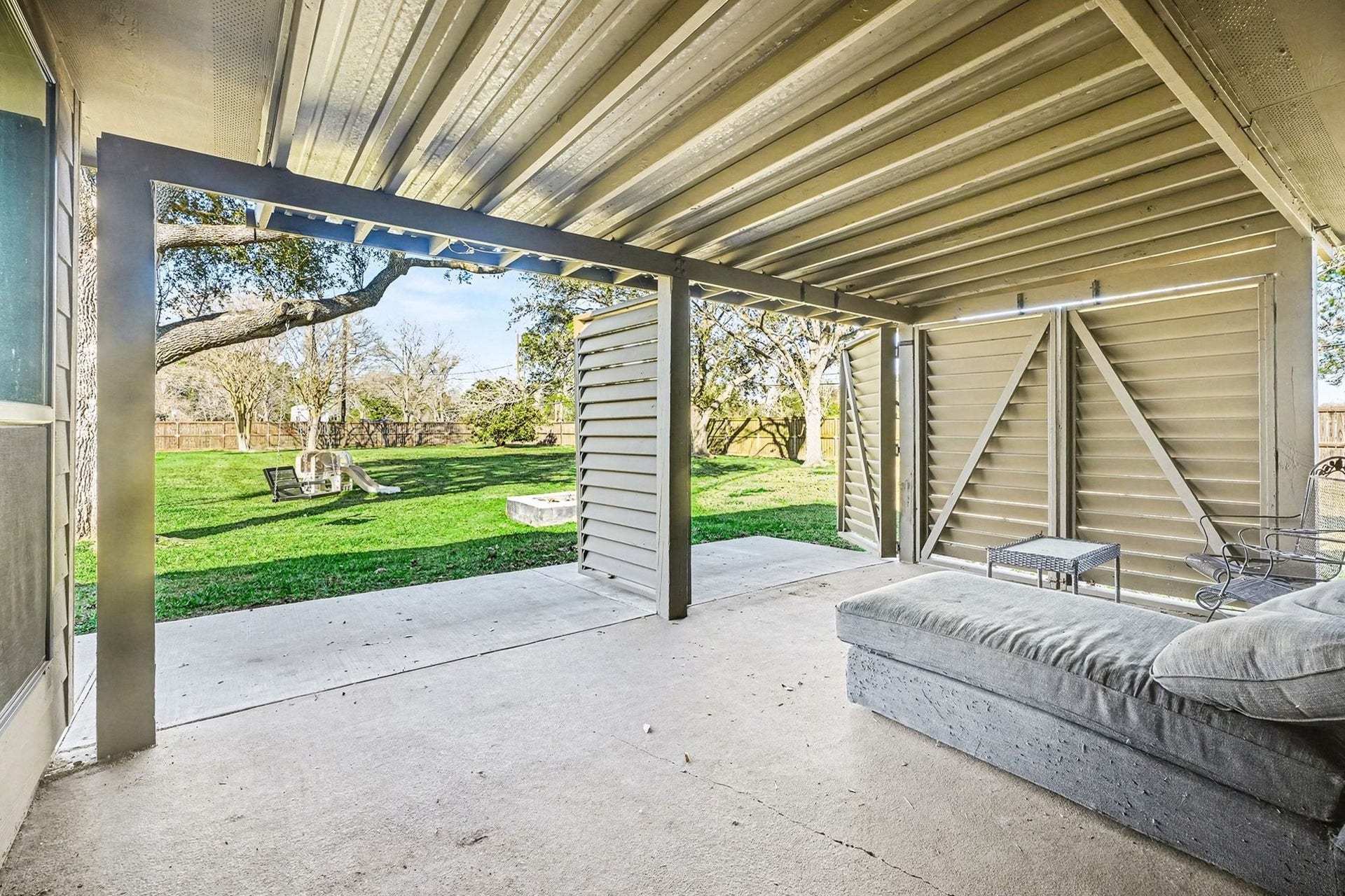 13402 Bob White Drive, Santa Fe, TX 77510