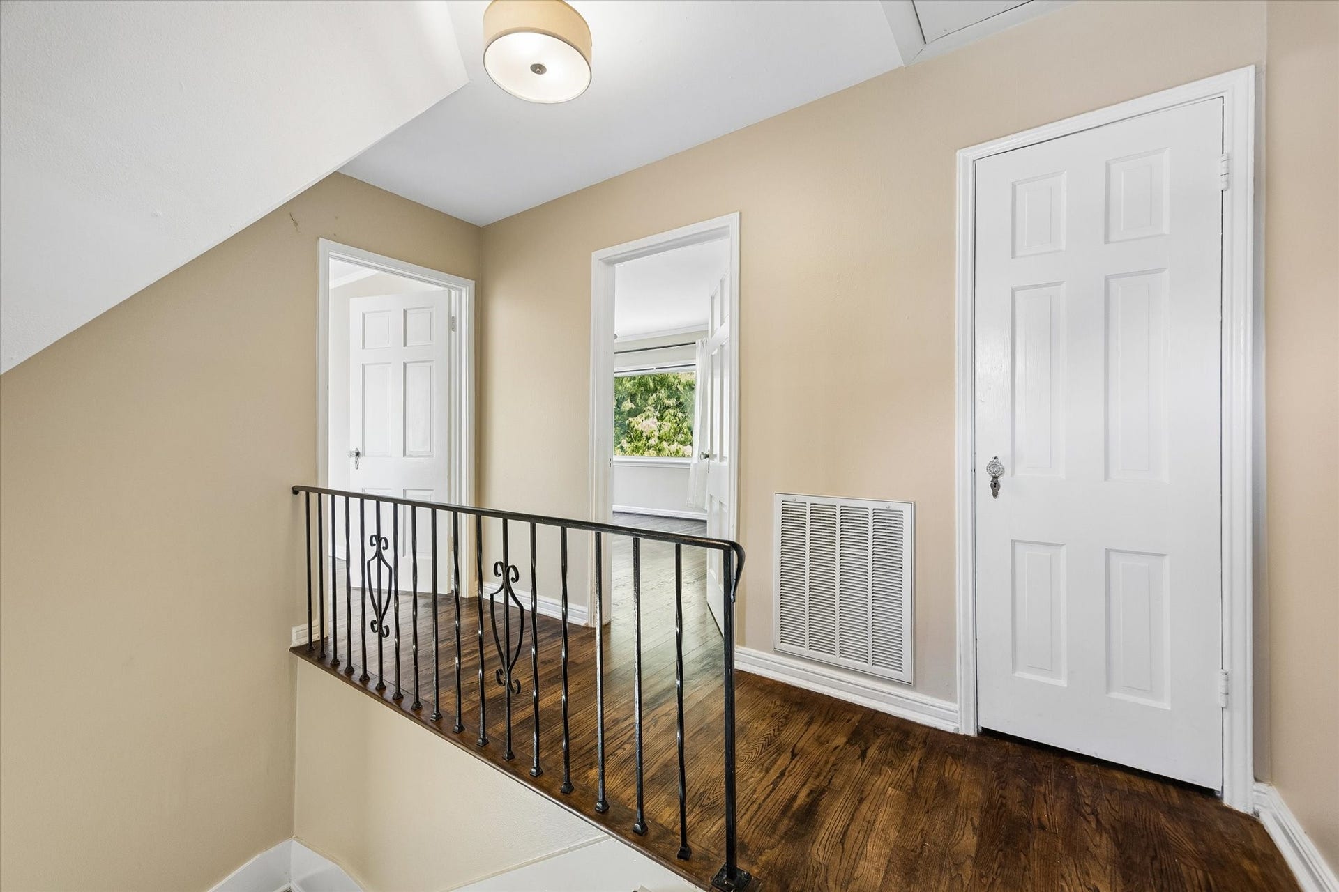 3309 Lawrence Street Unit 2 Street, #2, Houston, TX 77018 3309 Lawrence Street Unit 2 Street, #2, Houston, TX 77018
