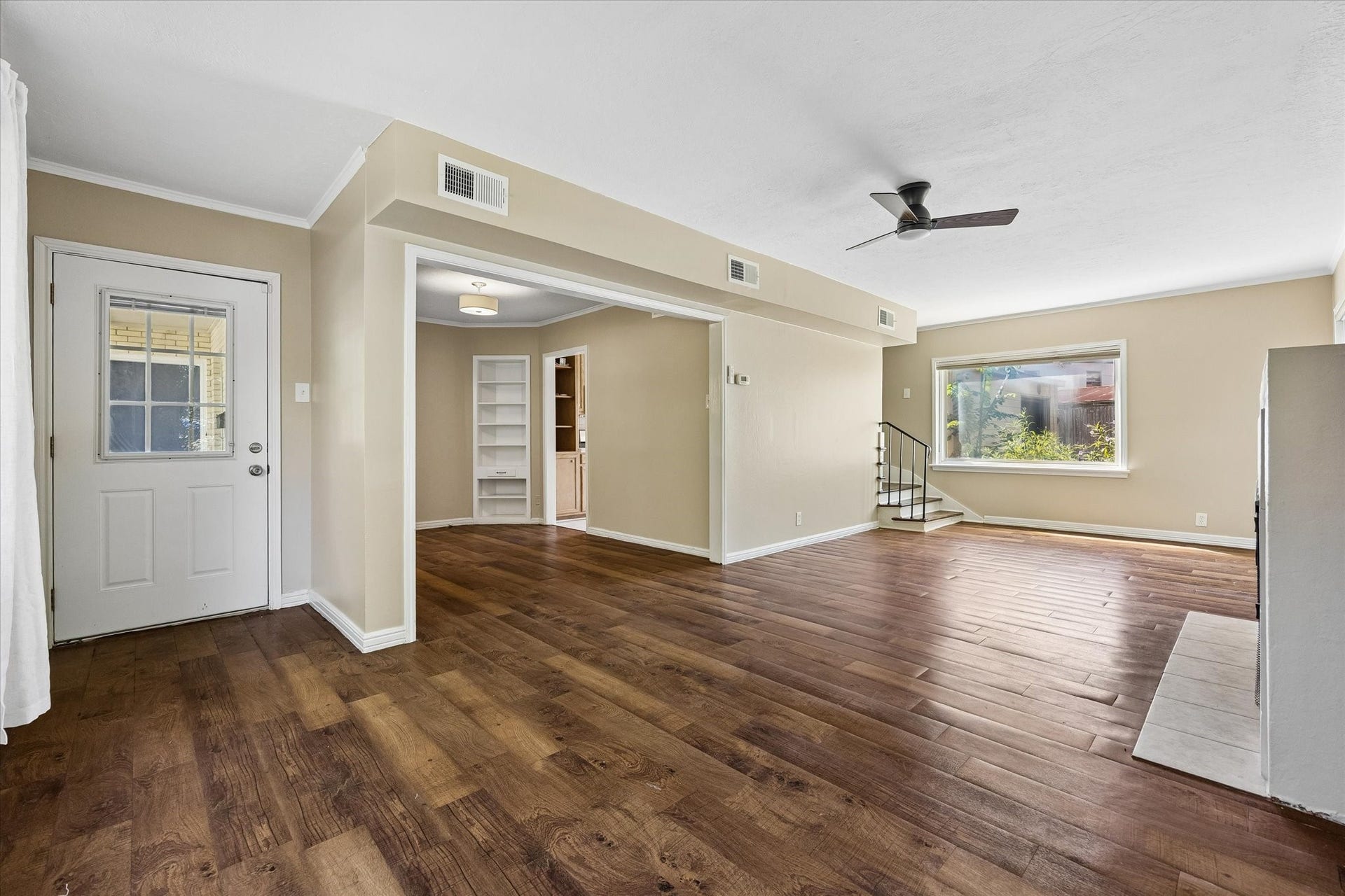 3309 Lawrence Street Unit 2 Street, #2, Houston, TX 77018 3309 Lawrence Street Unit 2 Street, #2, Houston, TX 77018