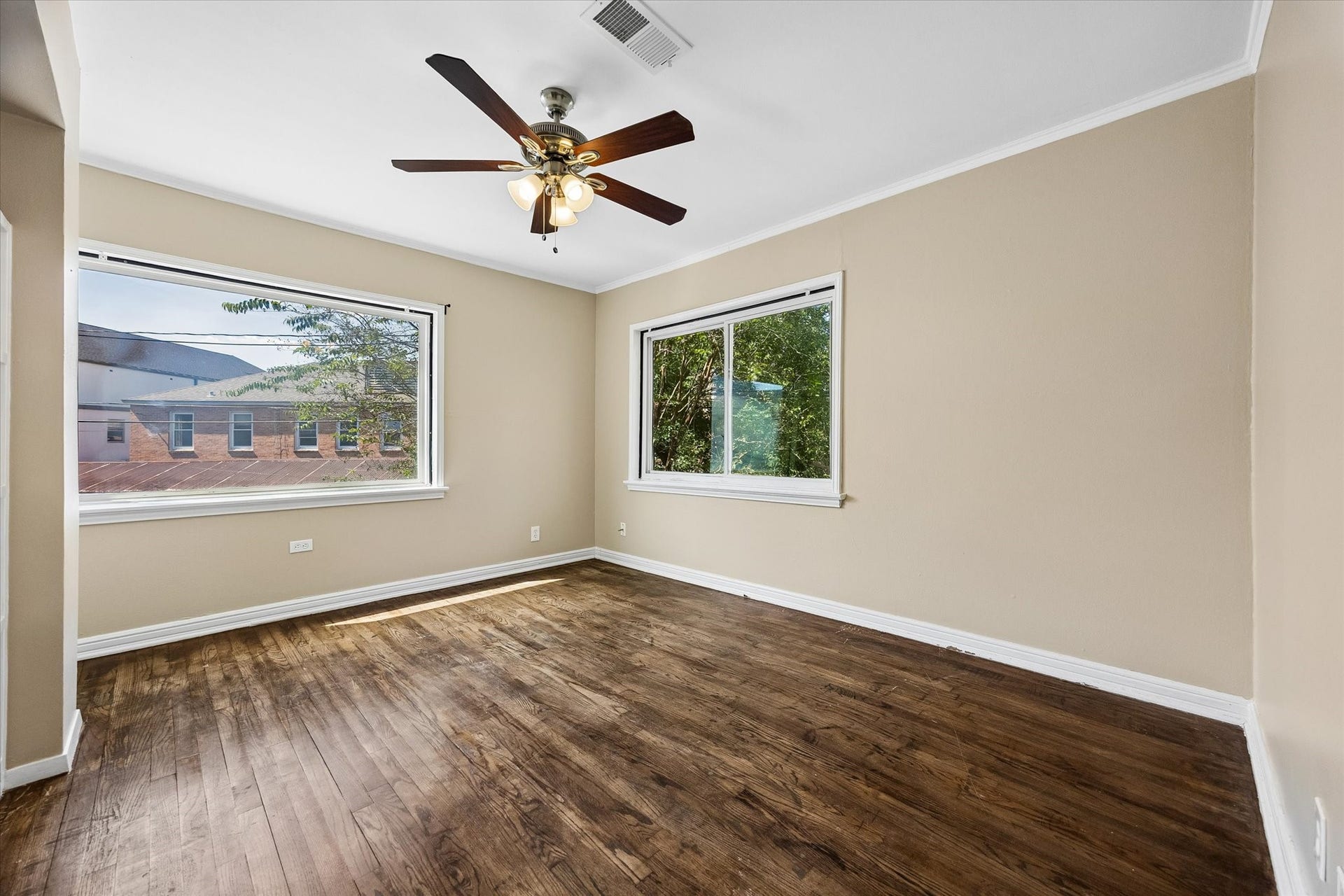 3309 Lawrence Street Unit 2 Street, #2, Houston, TX 77018 3309 Lawrence Street Unit 2 Street, #2, Houston, TX 77018