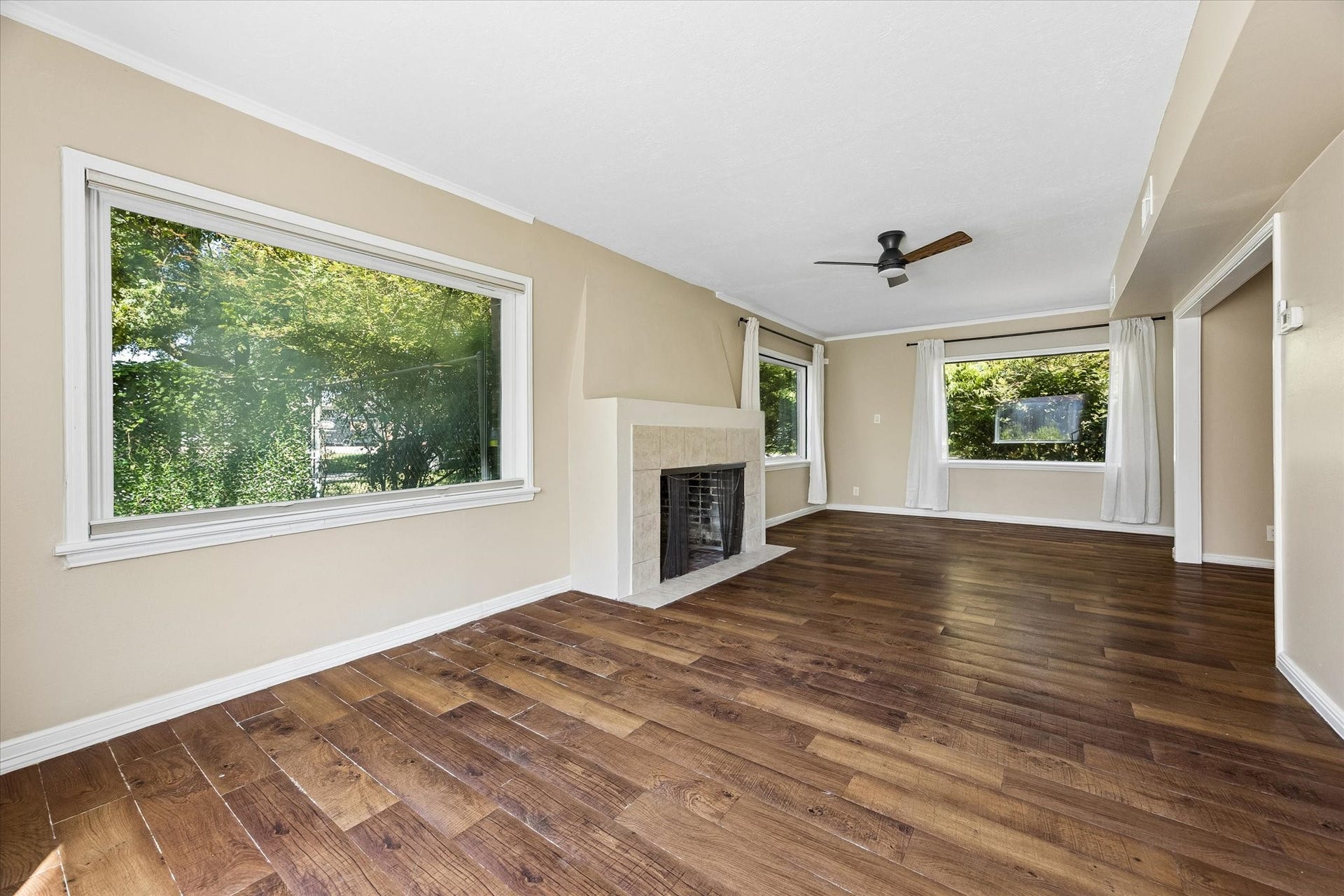 3309 Lawrence Street Unit 2 Street, #2, Houston, TX 77018 3309 Lawrence Street Unit 2 Street, #2, Houston, TX 77018