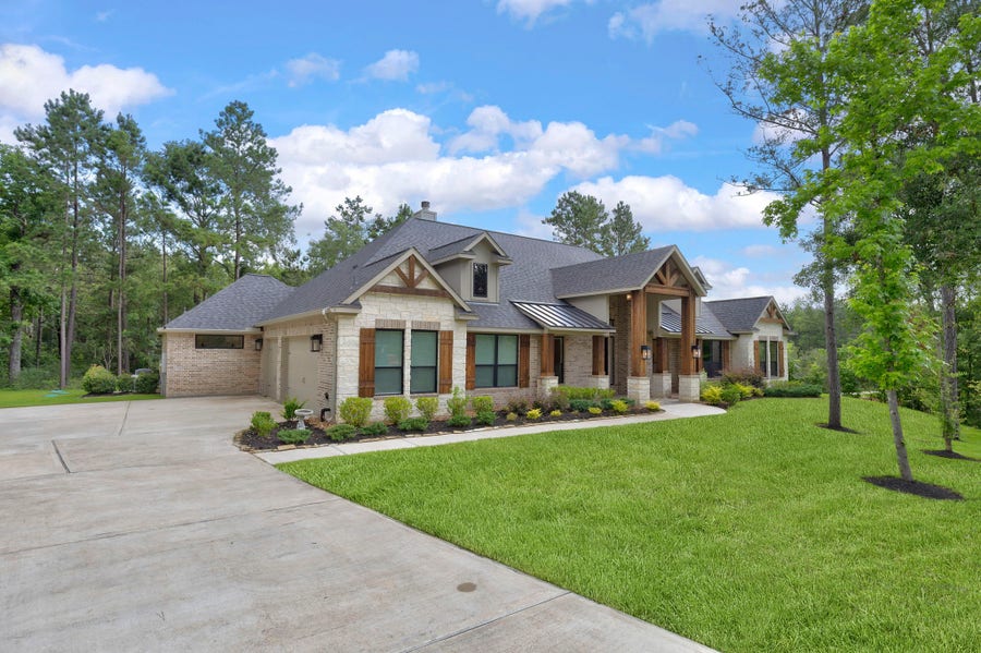 Property photo for 7304 Magnolia Hollow Drive, Montgomery, TX