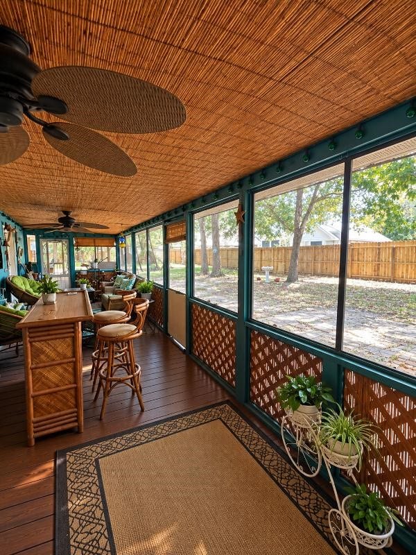 17602 Typhoon Way, Crosby, TX 77532